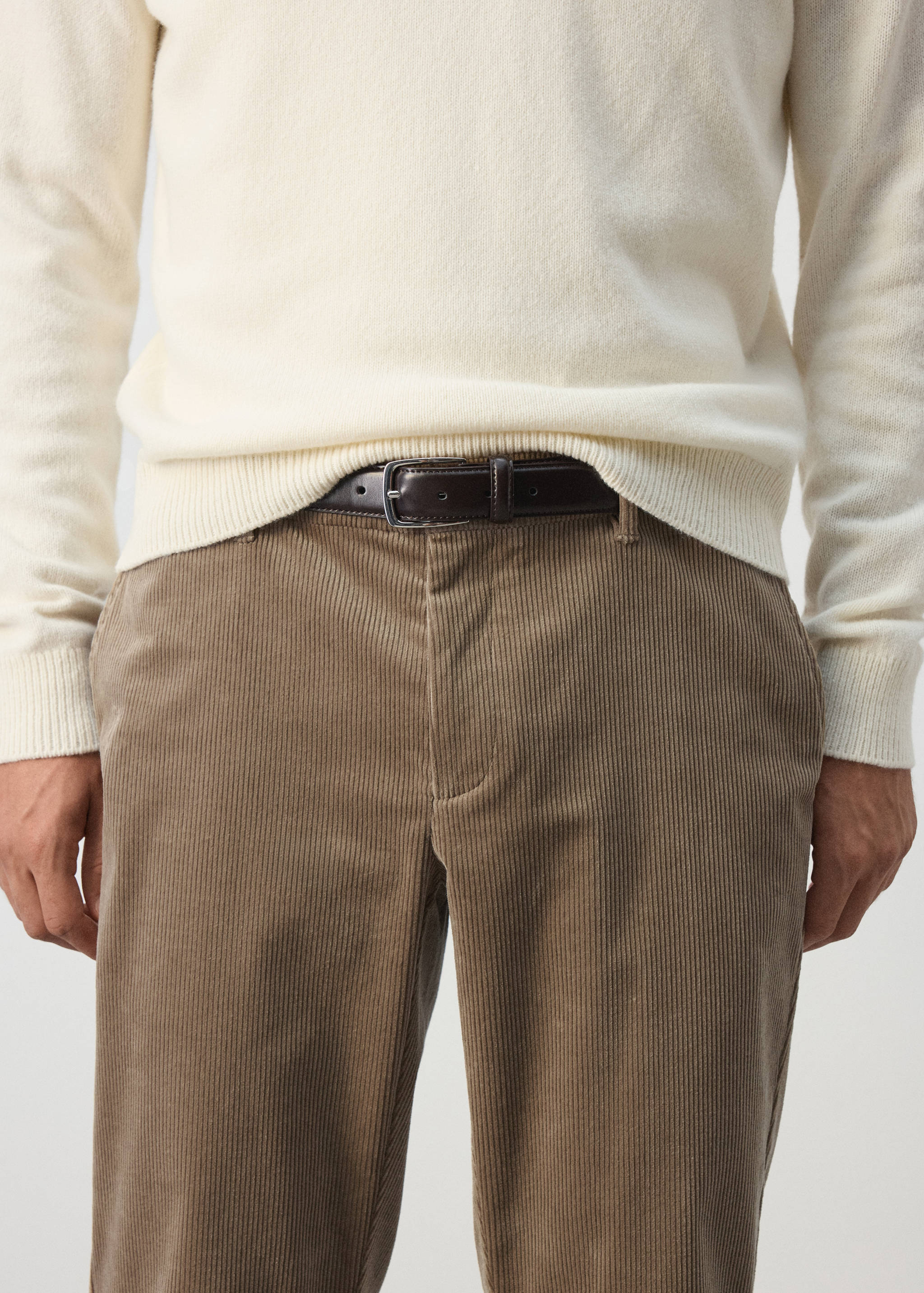 Corduroy slim-fit trousers - Details of the article 1