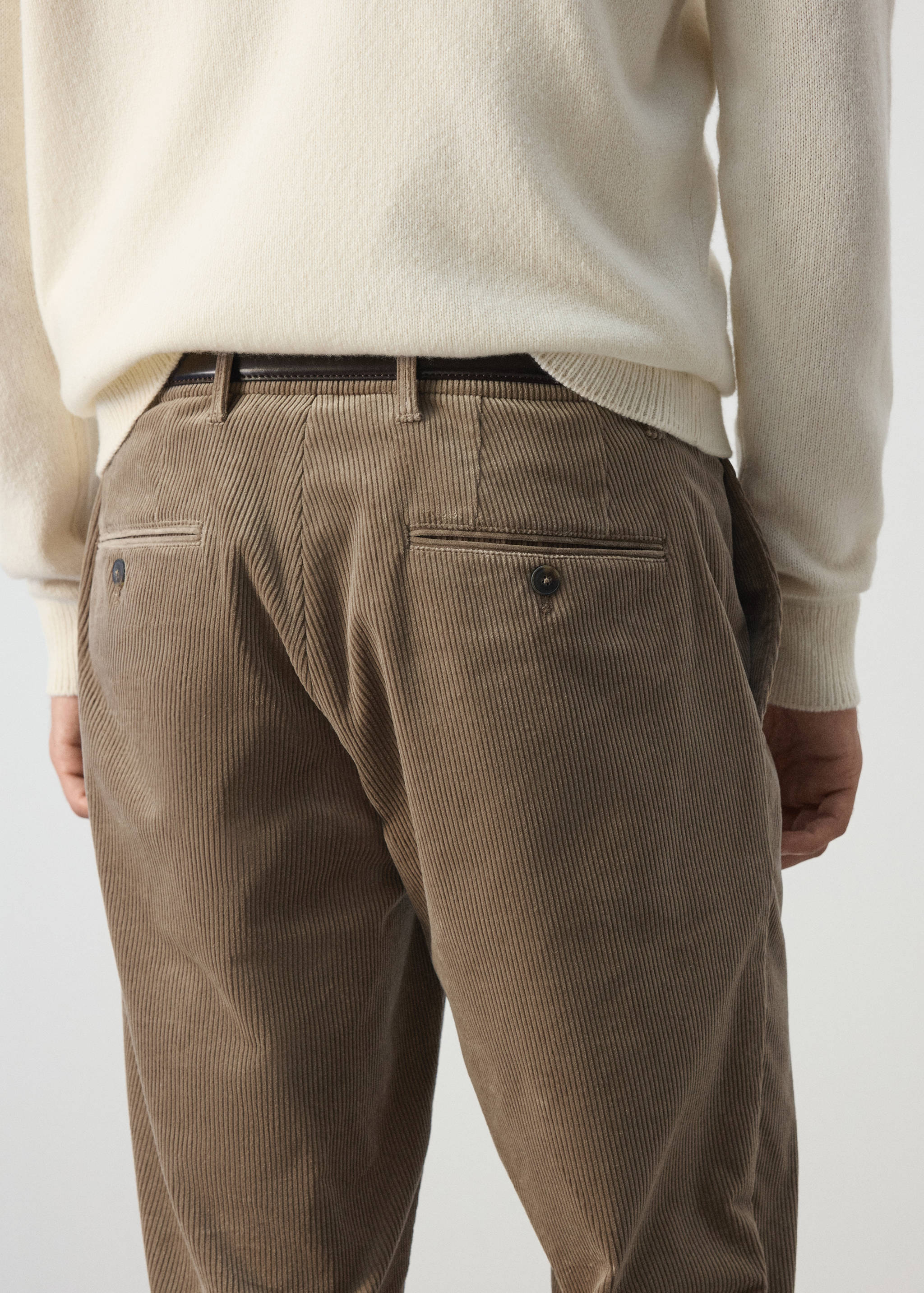 Corduroy slim-fit trousers - Details of the article 4