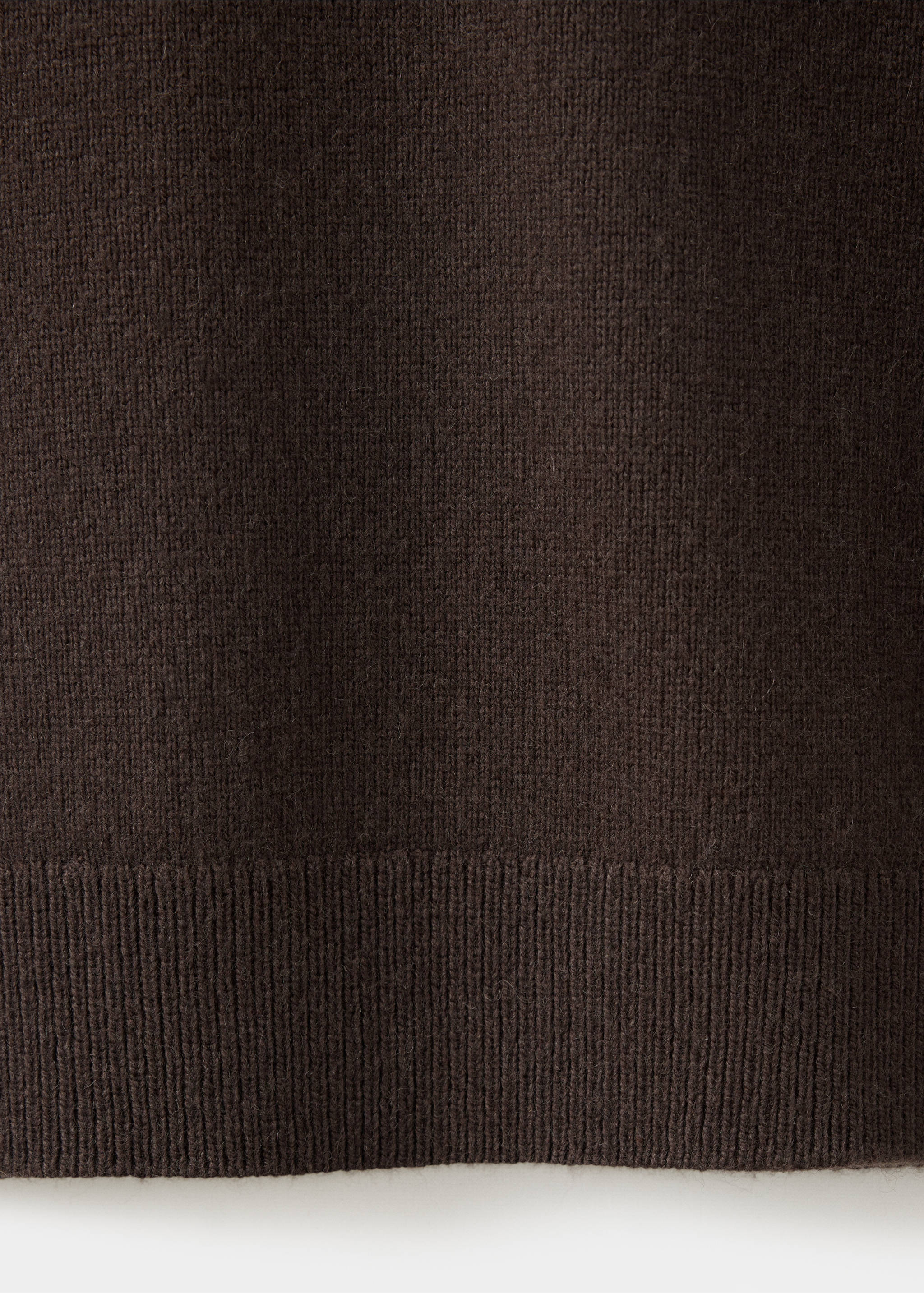 SWEATER LOTUS - Details of the article 0, Chocolate. Ref: 37077908-00.