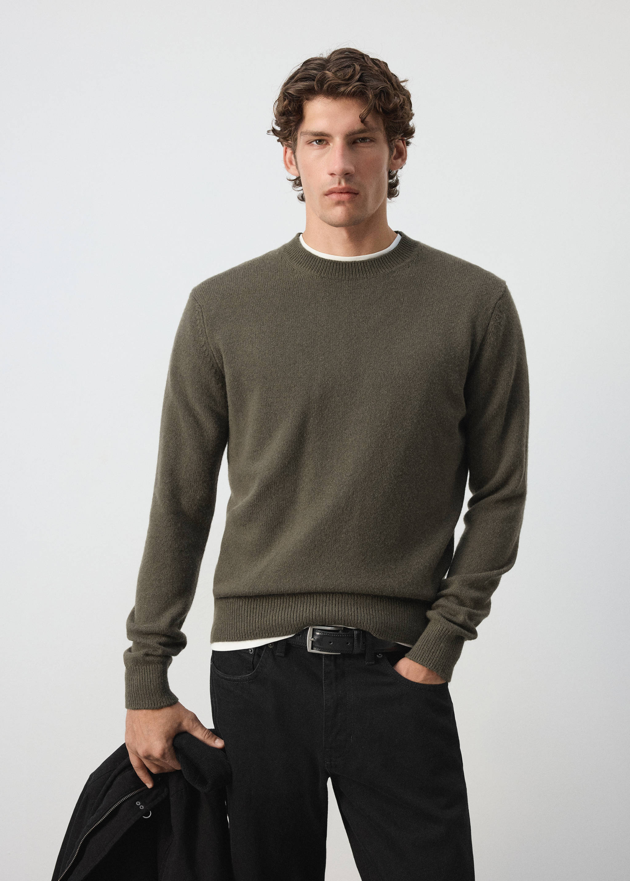Knitted wool blend sweater - Medium plane