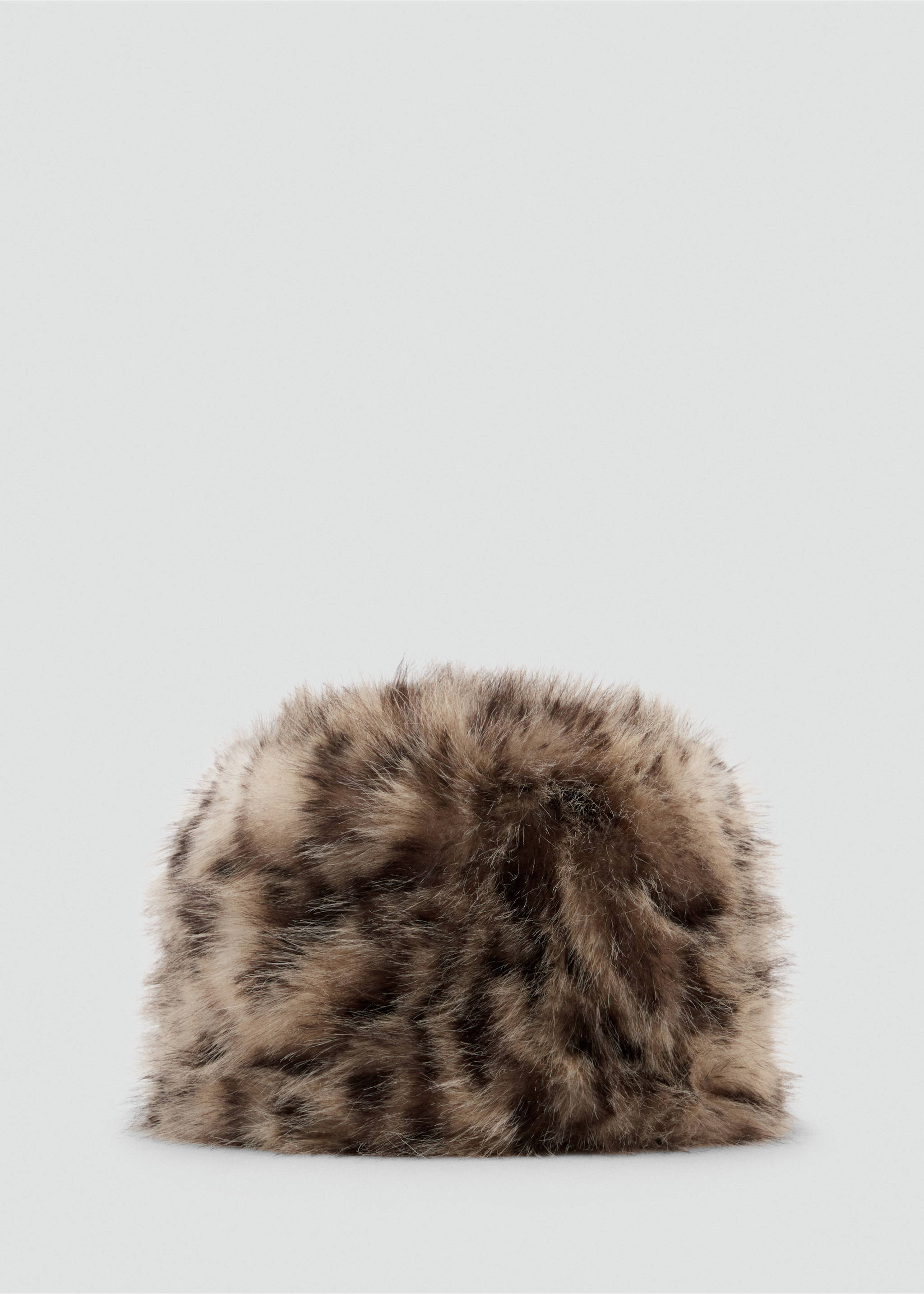 Chapeau effet fourrure - Article sans modèle, Écru. Ref: 37077914-00.