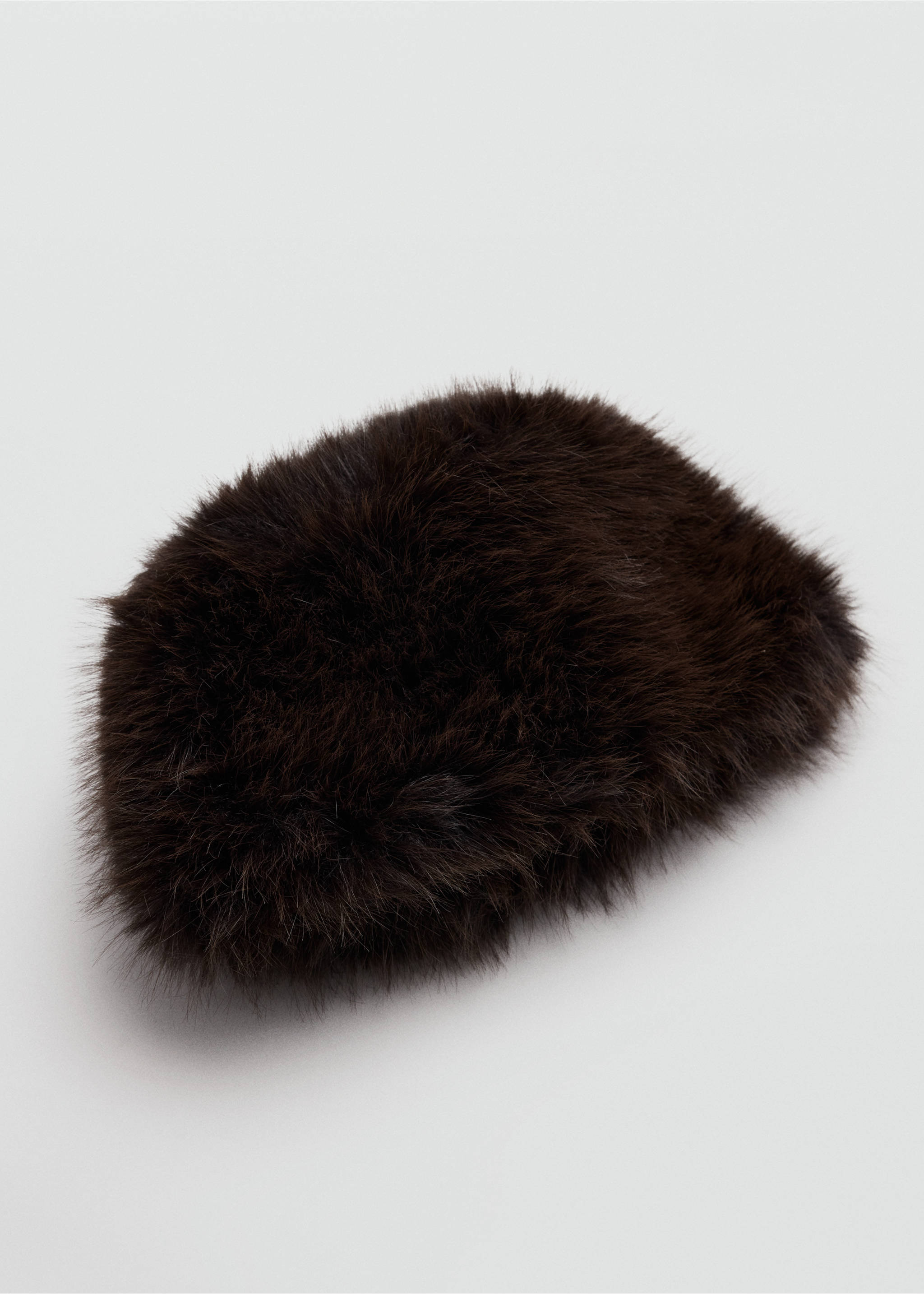 Chapeau effet fourrure - Détail de l'article 1, Chocolat. Ref: 37077914-00.
