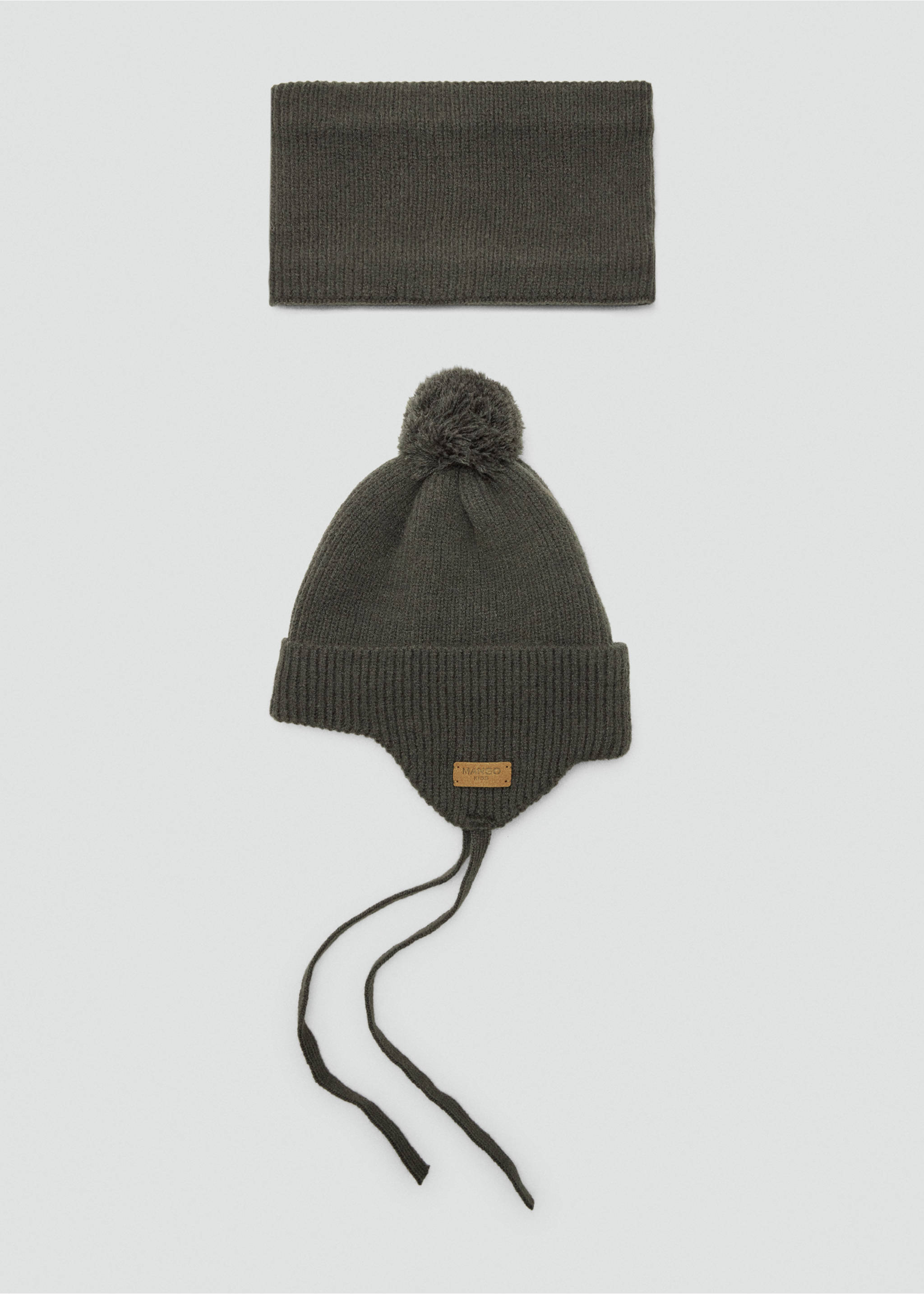 Dark green ribbed kids' beanie with pom-pom and matching scarf., Khaki. Ref: 37077916-00.