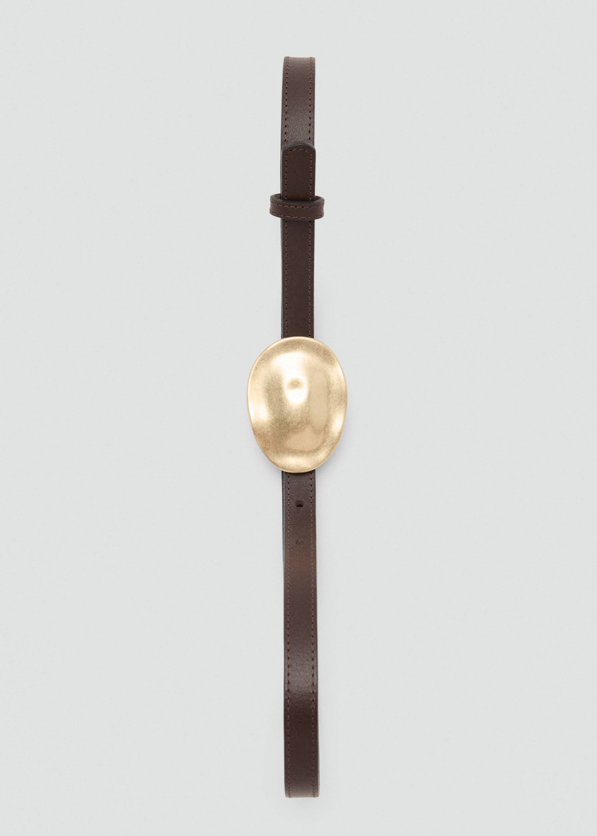 Embossed buckle leather belt - Details of the article 2
