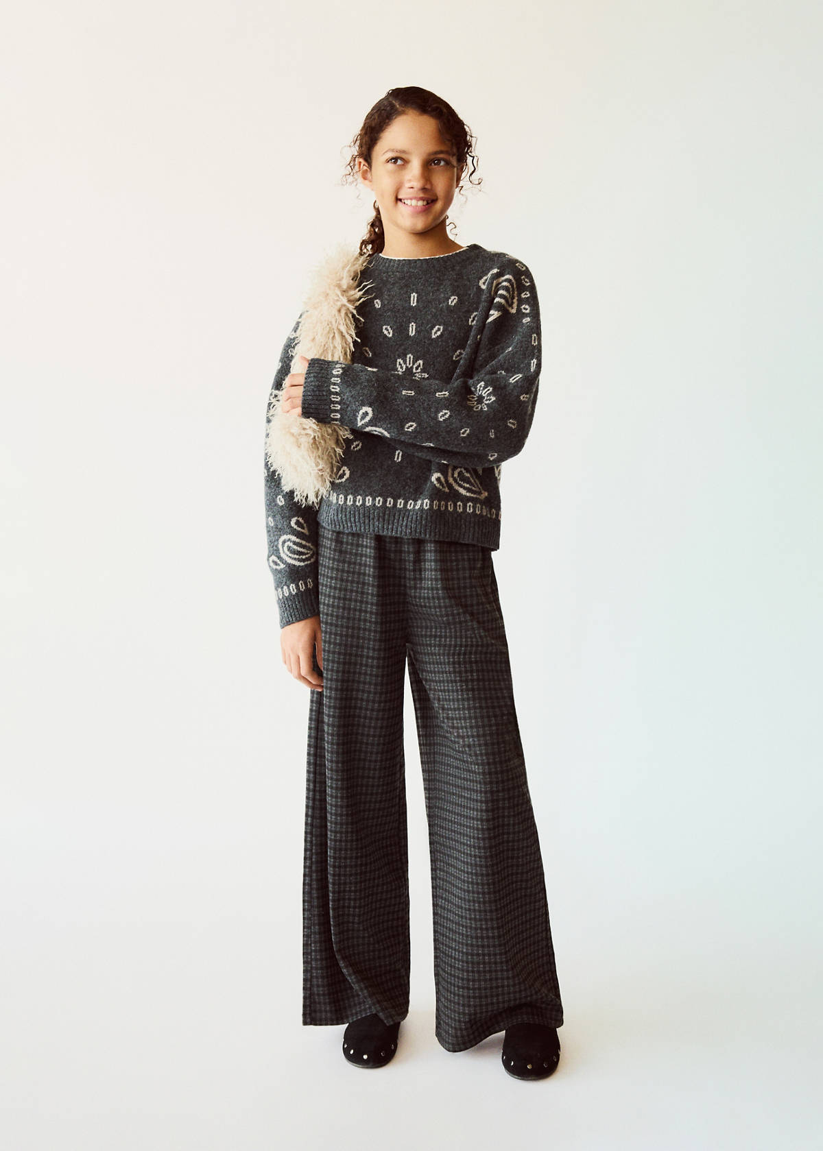 Wide-leg check trousers — Charcoal