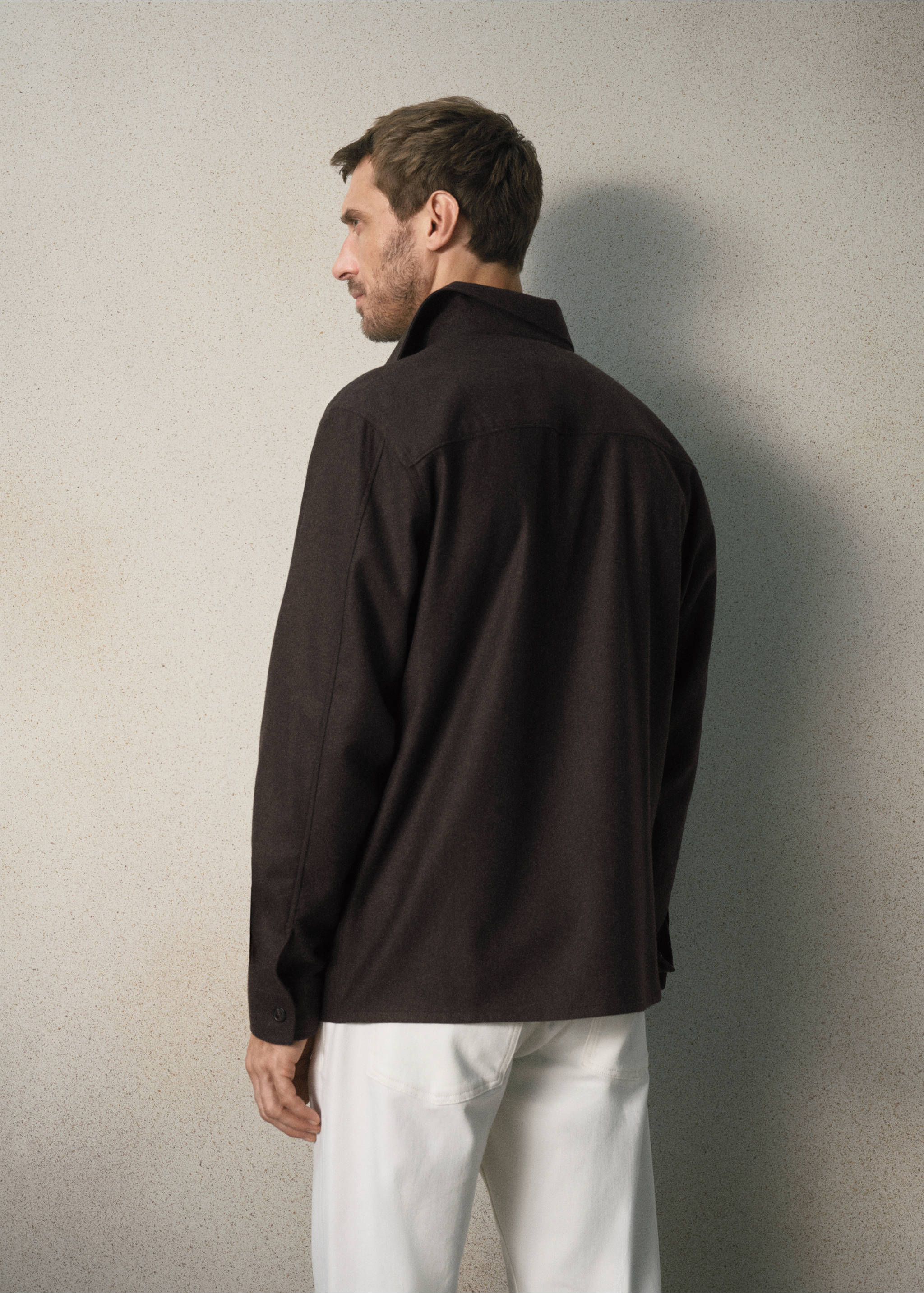 Surchemise 100 % laine poches - Verso de l’article, Chocolat. Ref: 37077938-00.