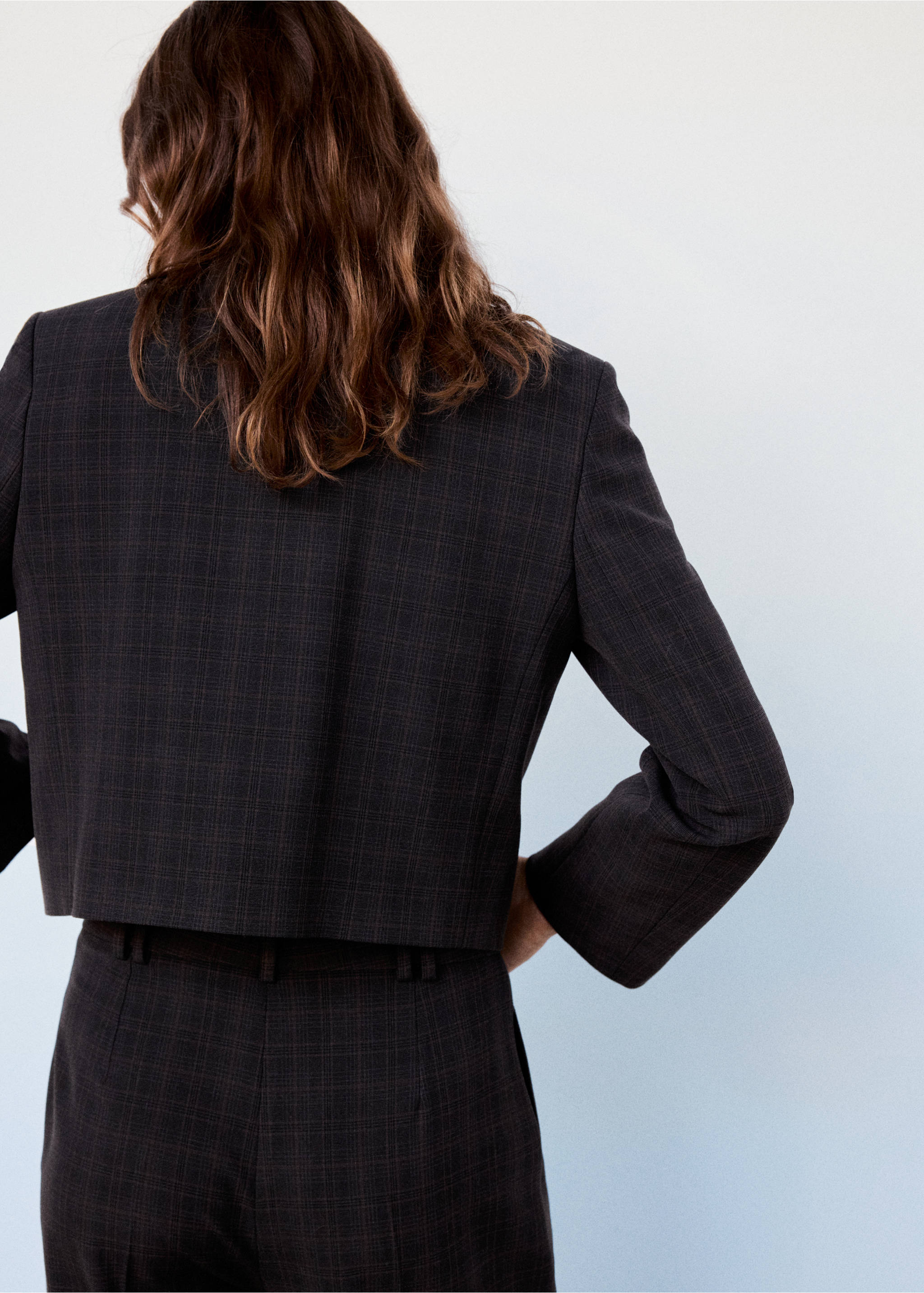 BLAZER VITORIA - Reverse of the article, Brown. Ref: 37077941-00.