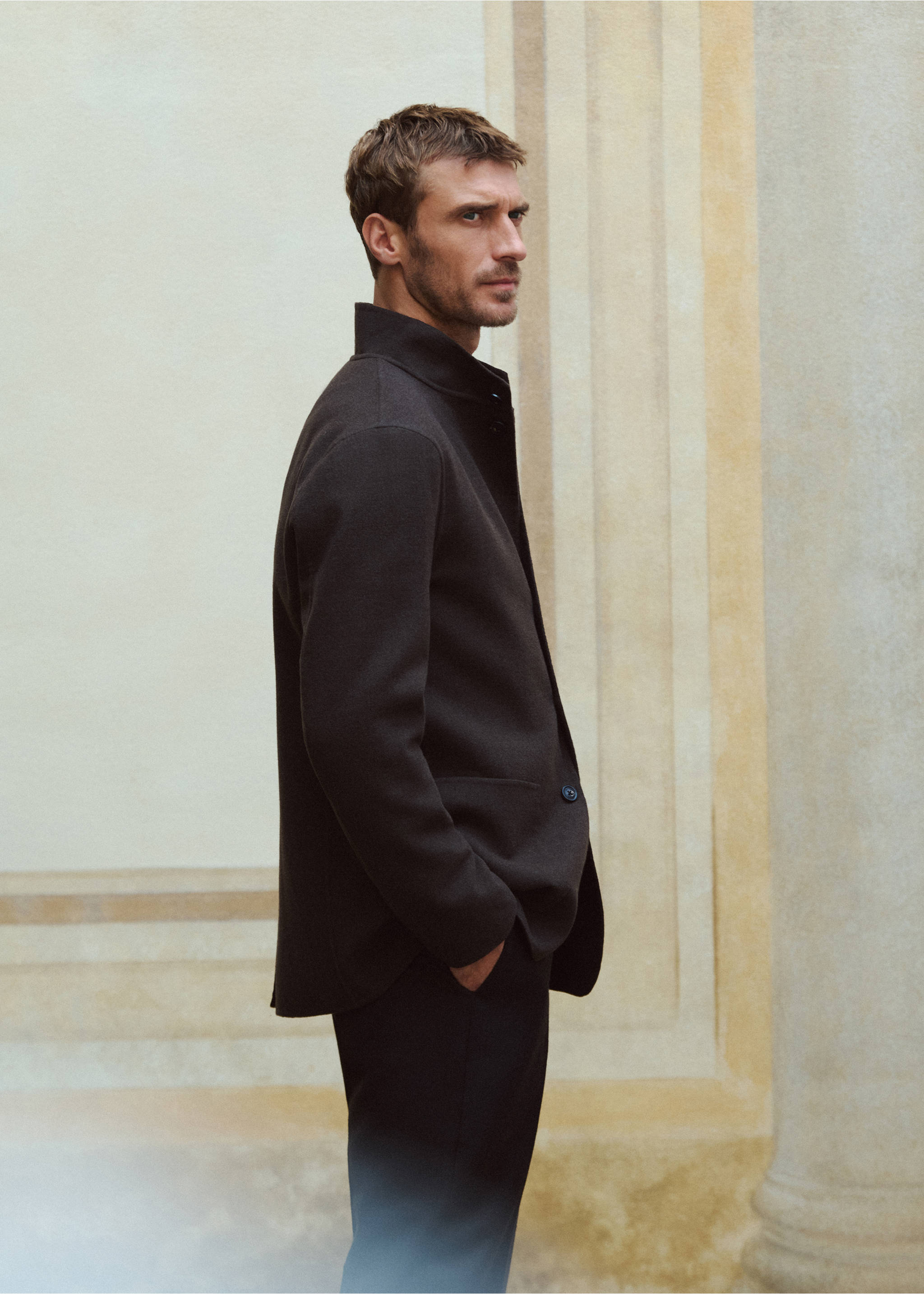 Sakko mit Bandkragen, 100 % Wolle, Slim Fit - Detail des Artikels 5, Braun. Ref: 37078266-00.
