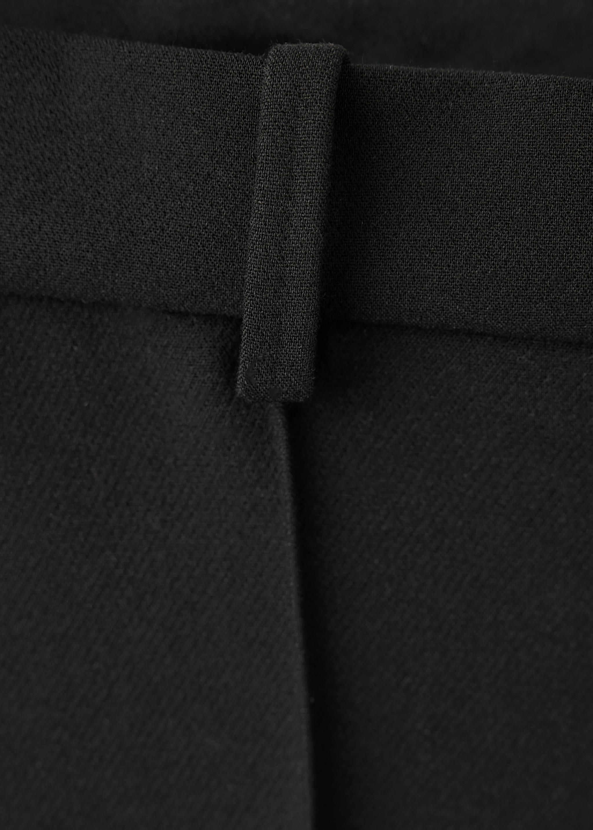 Mid-rise fitted trousers - Details of the article 0