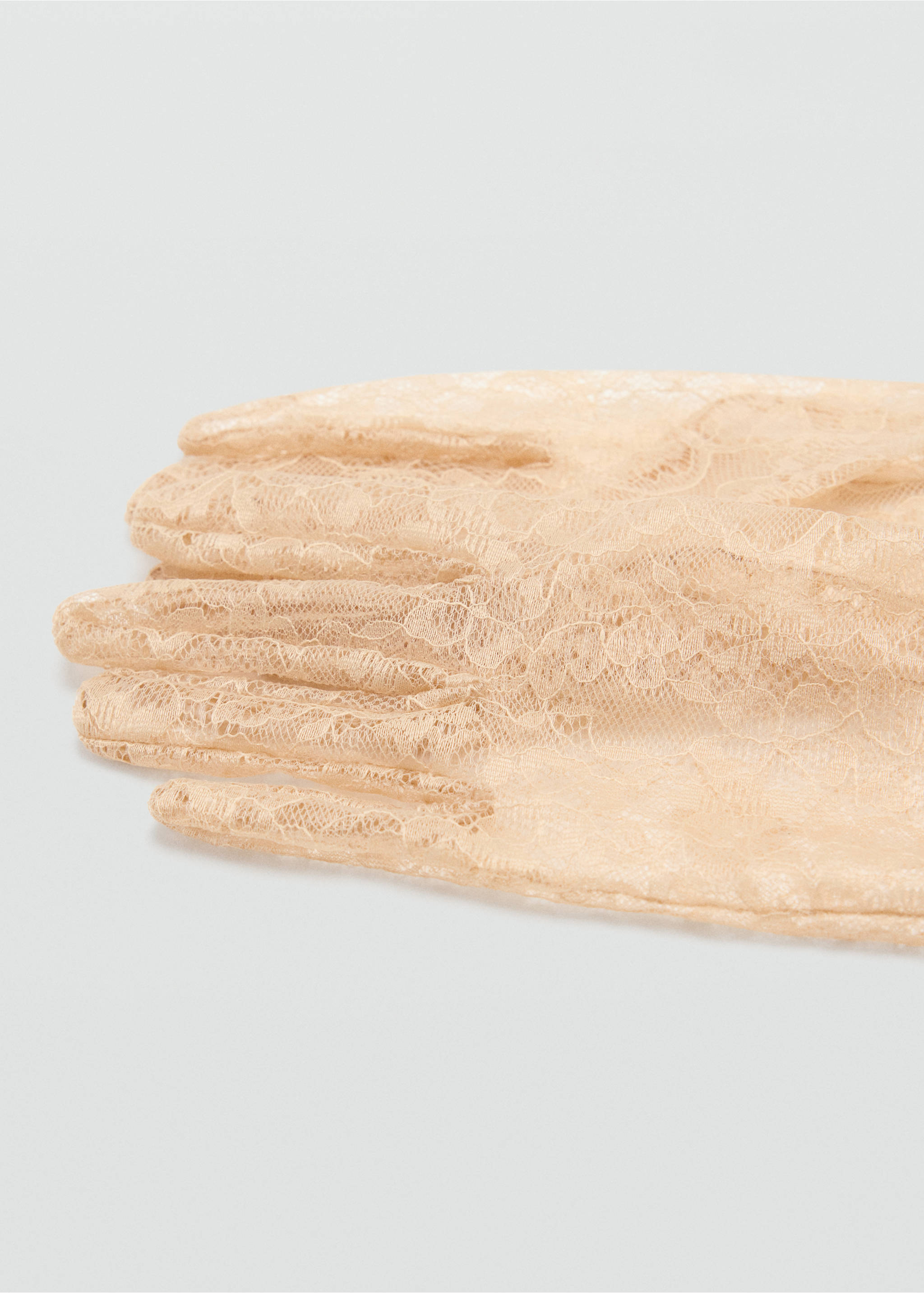 Close-up of beige lace gloves with a sheer floral pattern., Beige. Ref: 37078632-00.