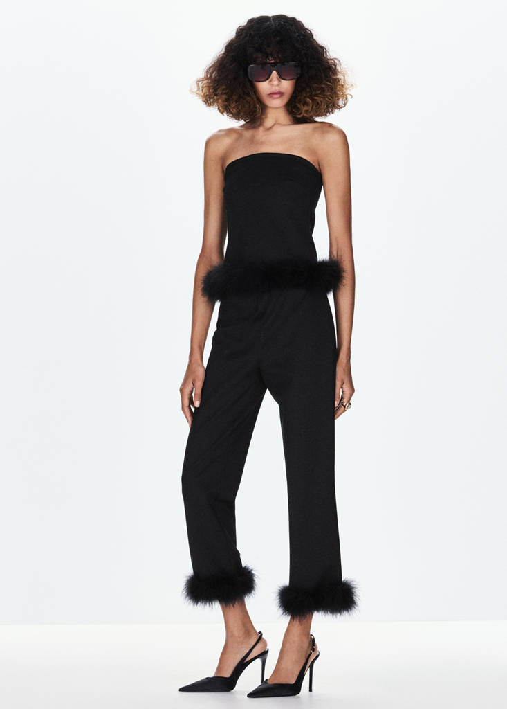 High-waisted trousers with feather trim by Mango