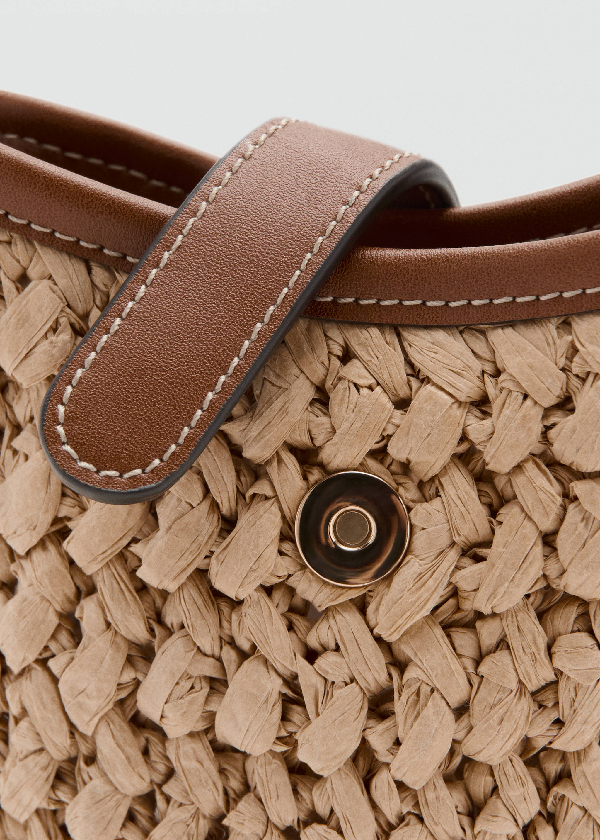 Чехол для телефона с плечевым ремнем - Деталь изделия 2