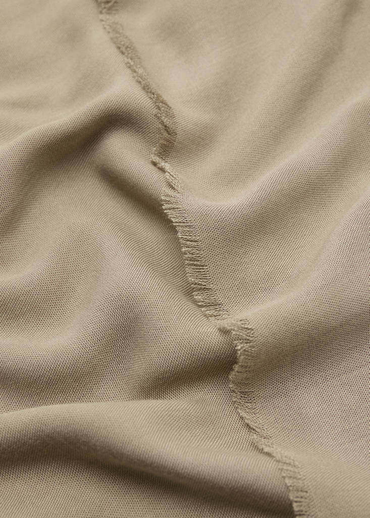 Frayed edge scarf — Medium Brown