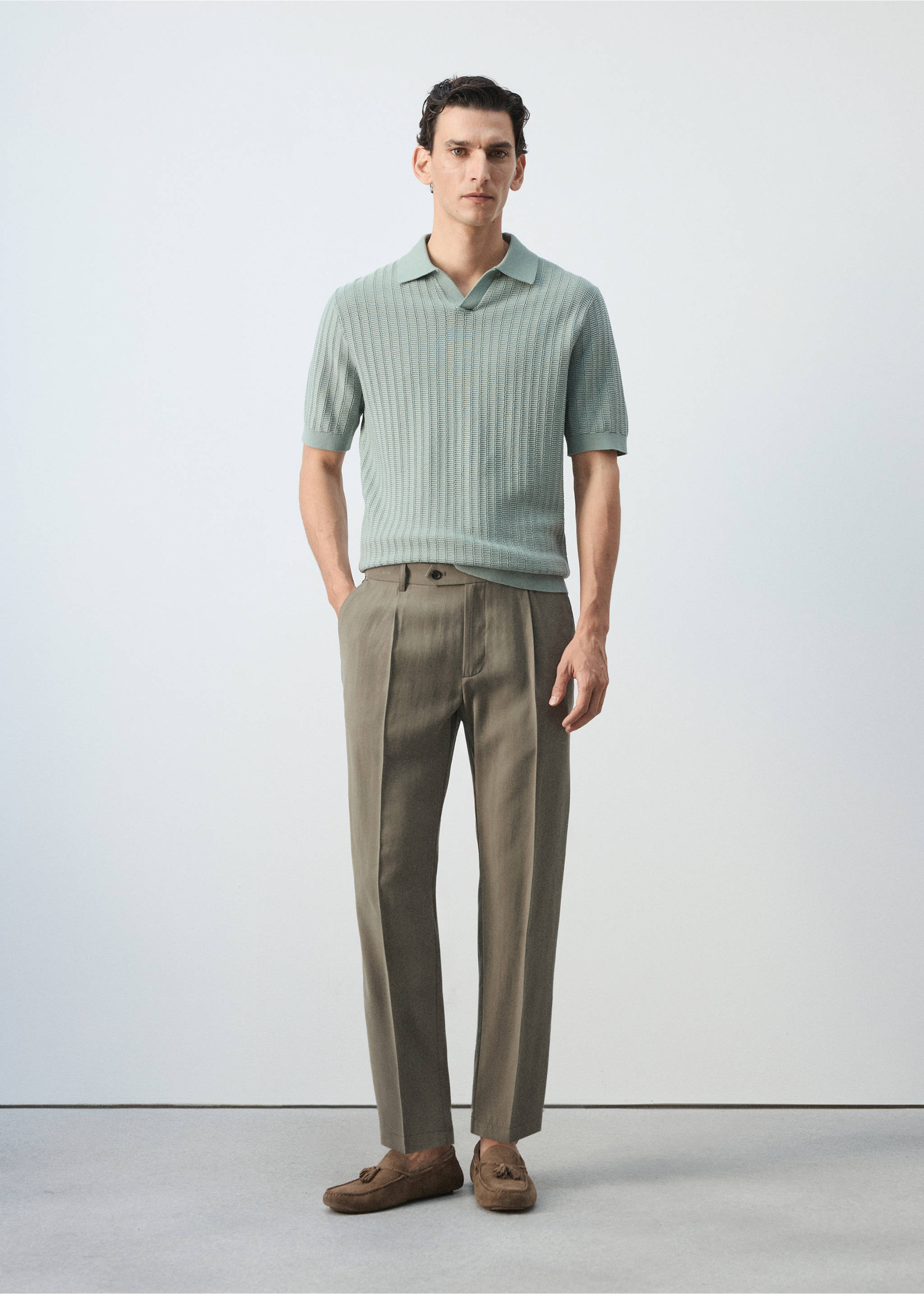 Pantalón traje regualt fit modal - Plano general, Gris visón. Ref: 37081333-00.