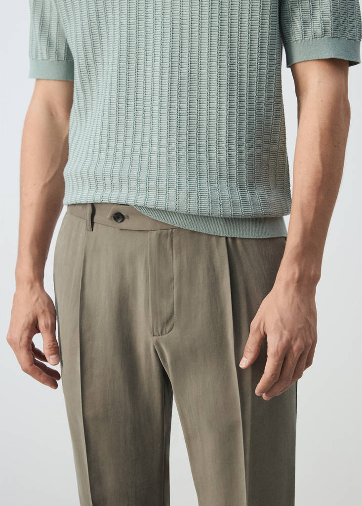 Regular-fit pleated trousers — Mink Grey