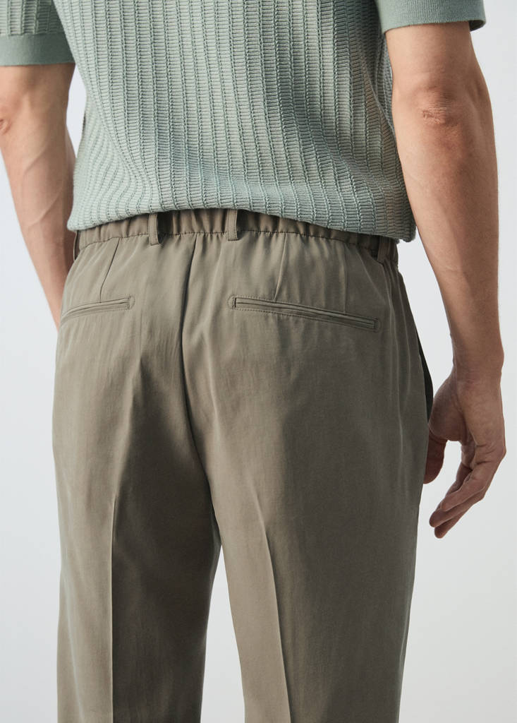 Regular-fit pleated trousers — Mink Grey