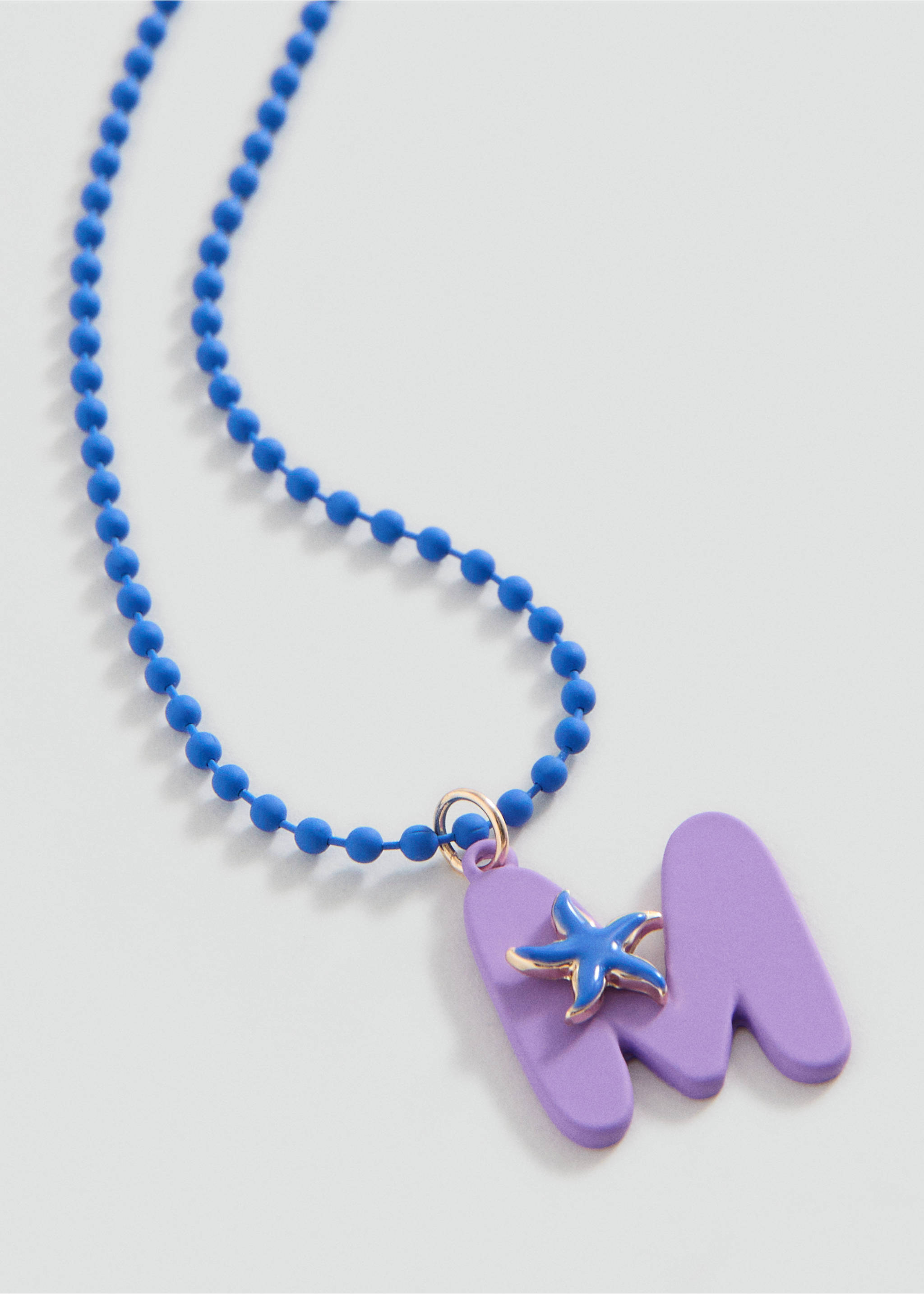 سلسلة قلادة حروف - رؤية وسط, أرجواني. Ref: 37081335-00.