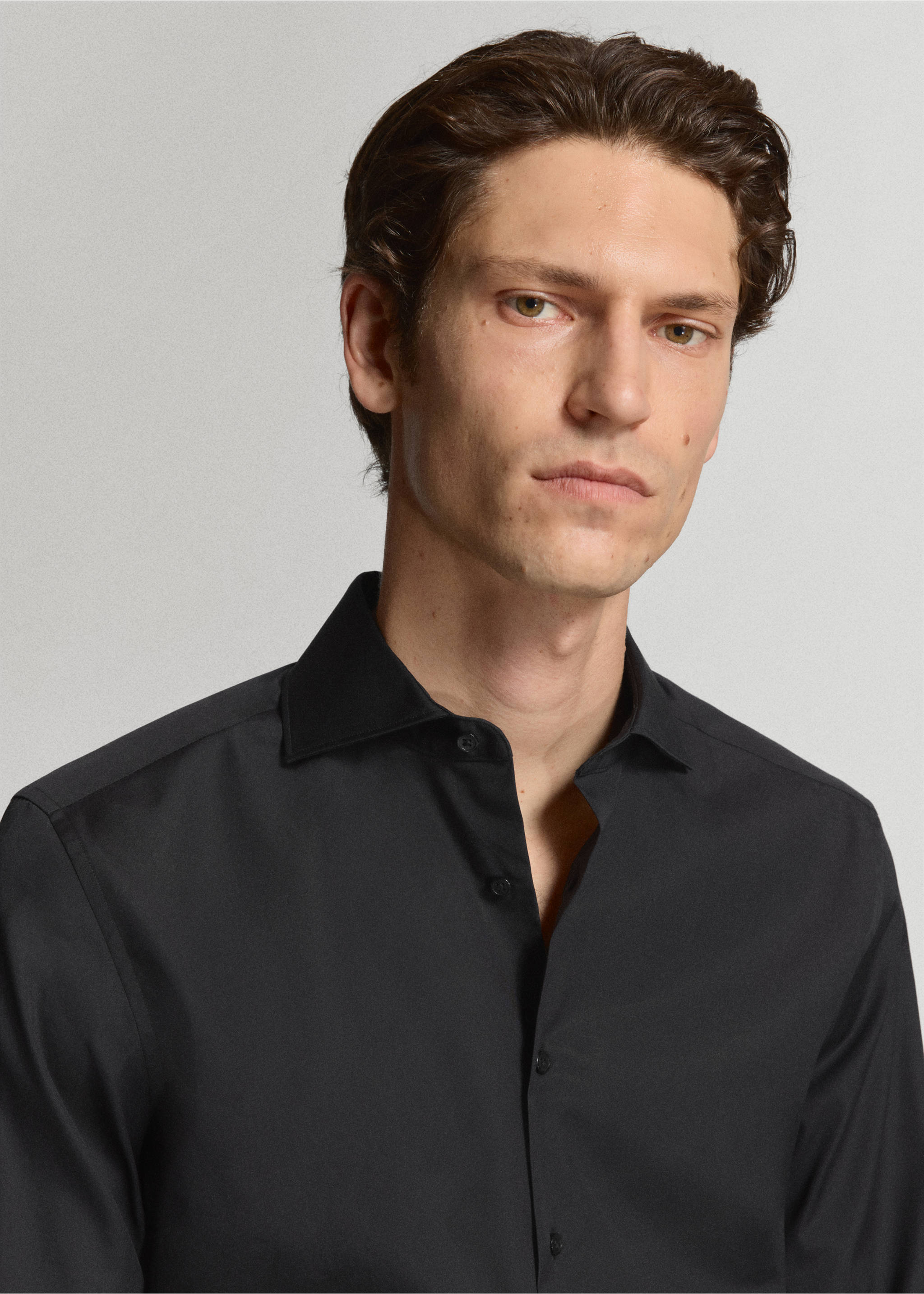 Slim-fit cotton poplin suit shirt - Details of the article 1, Black. Ref: 37081355-00.