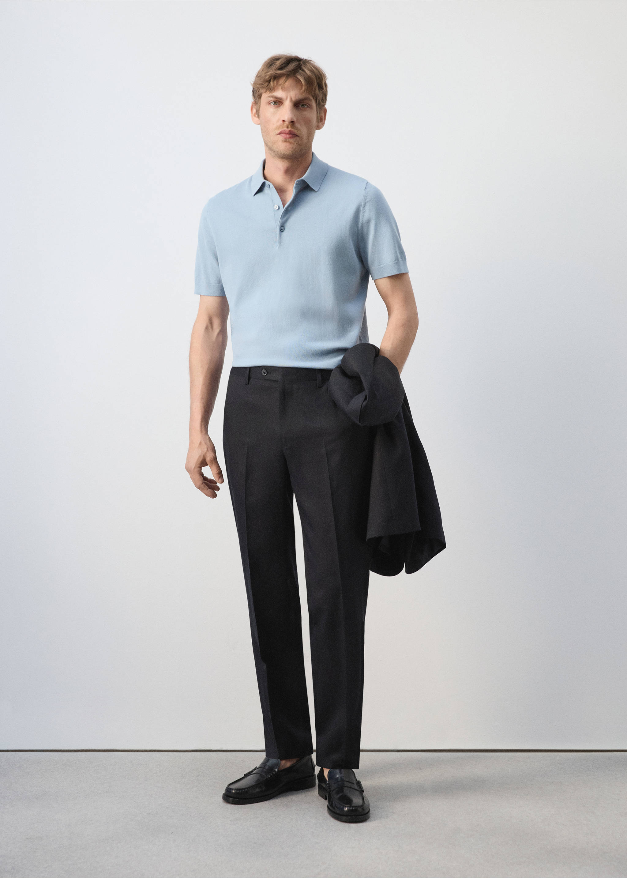Pantalon de costume Amalfi slim fit - Plan général, Bleu marine. Ref: 37081357-01.