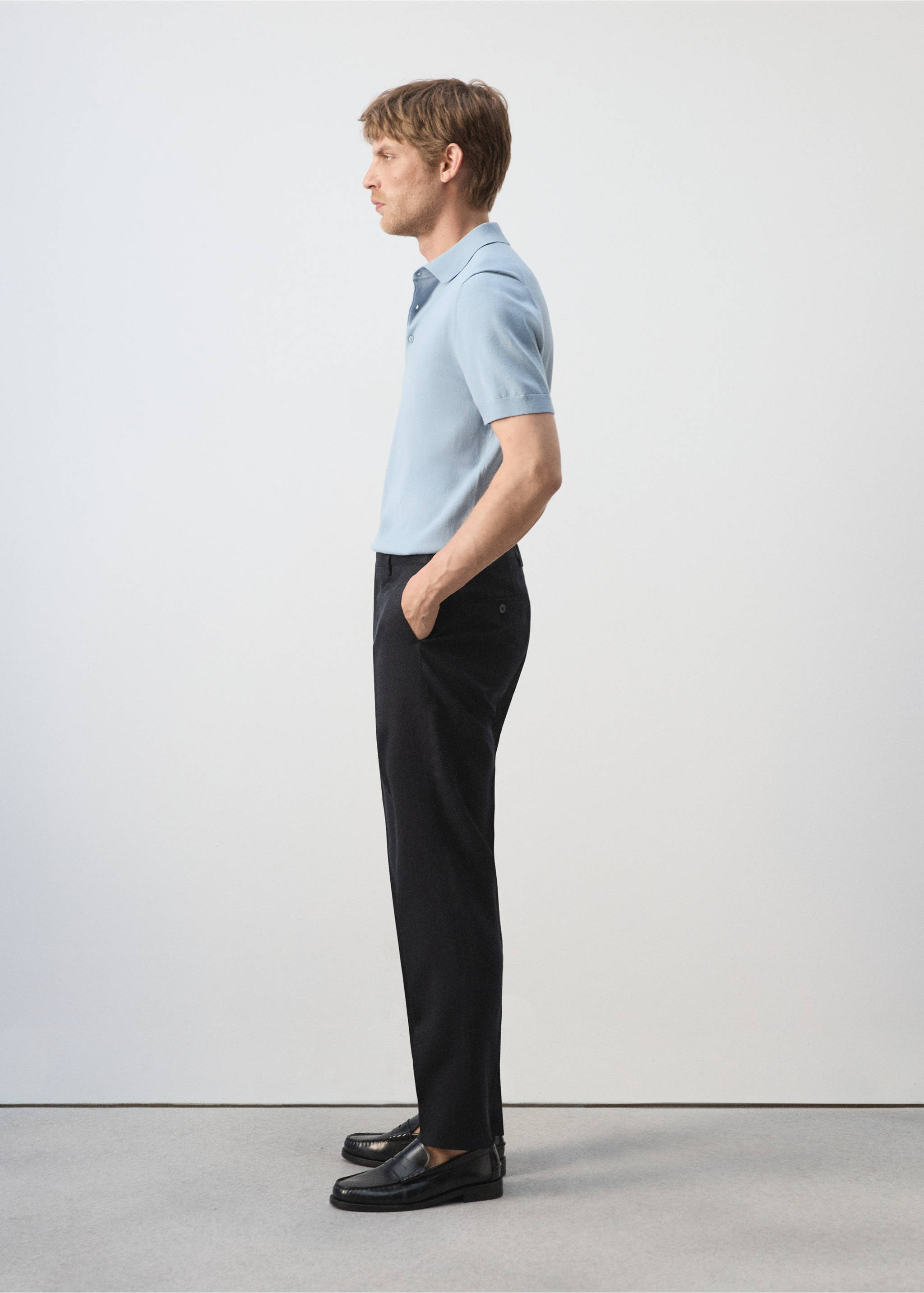 Pantalon de costume Amalfi slim fit - Détail de l'article 2, Bleu marine. Ref: 37081357-01.