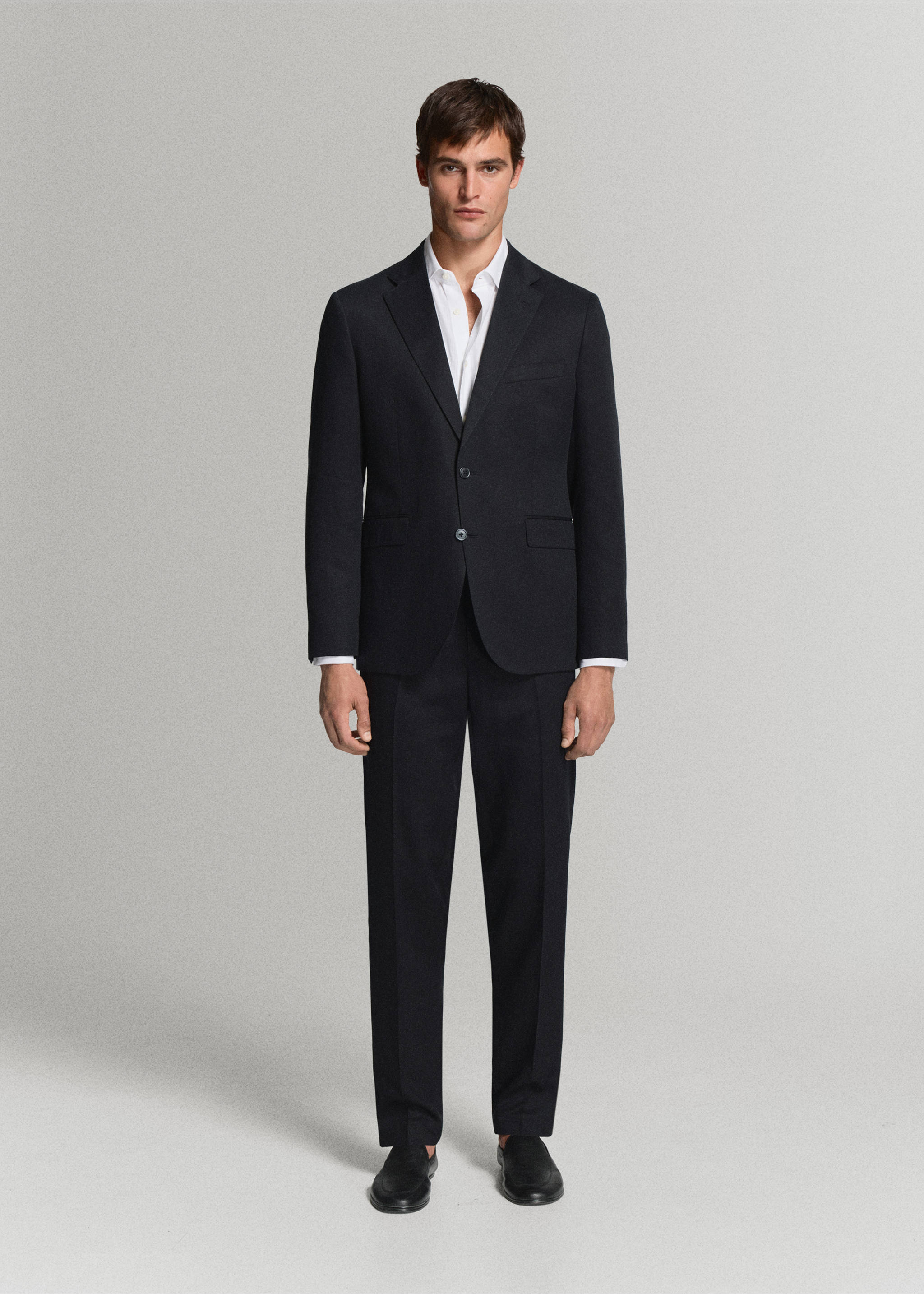 Pantalon de costume Amalfi slim fit - Plan général, Bleu marine. Ref: 37081357-02.