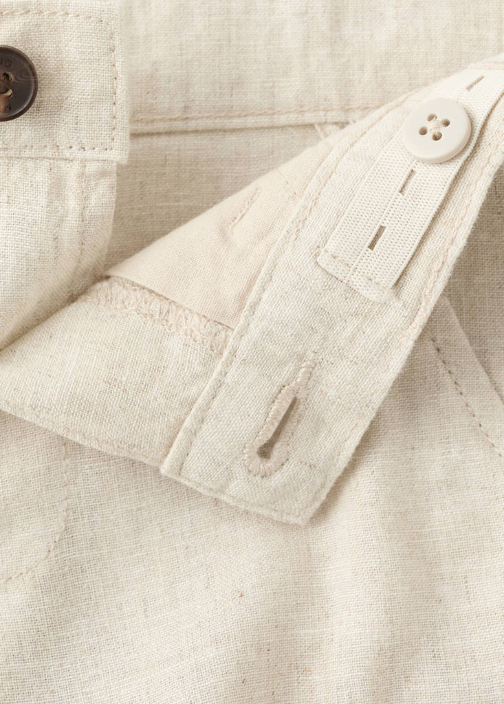 Straight linen Bermuda shorts — Sand