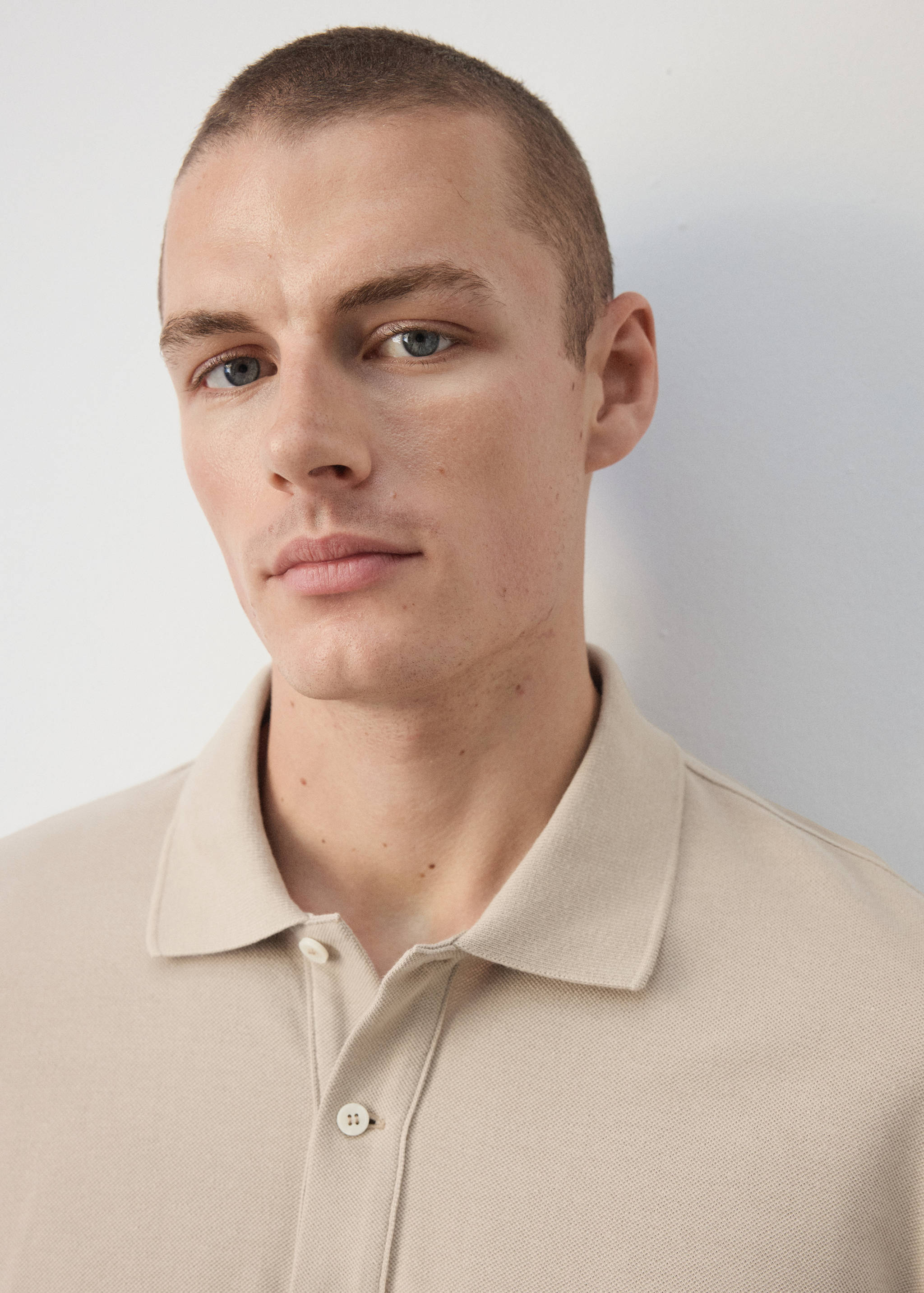 100% cotton piqué polo - Details of the article 1
