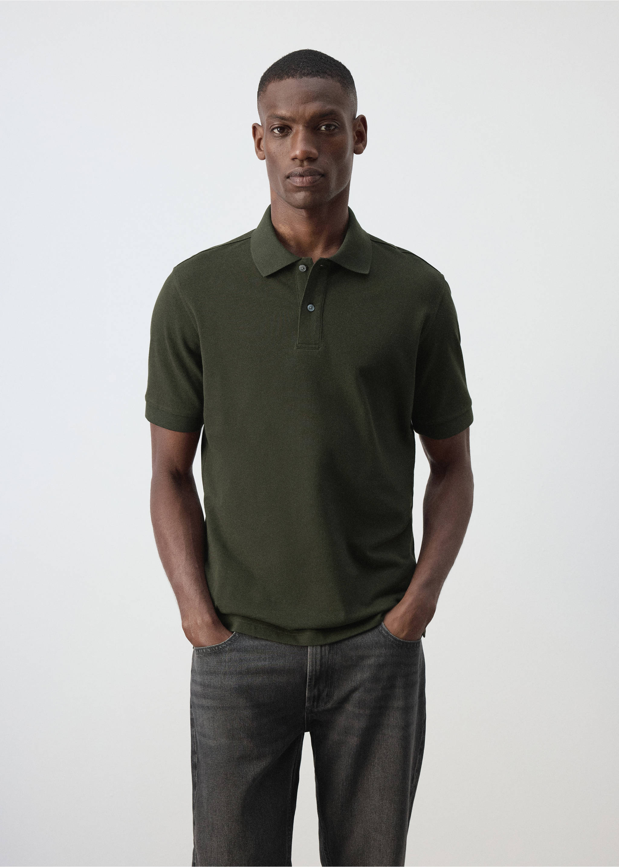 100% cotton piqué polo - Medium plane, Medium Green. Ref: 37081368-00.