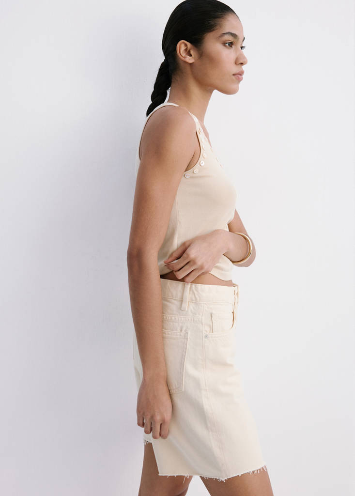 Straight low-rise denim Bermuda shorts — Ecru