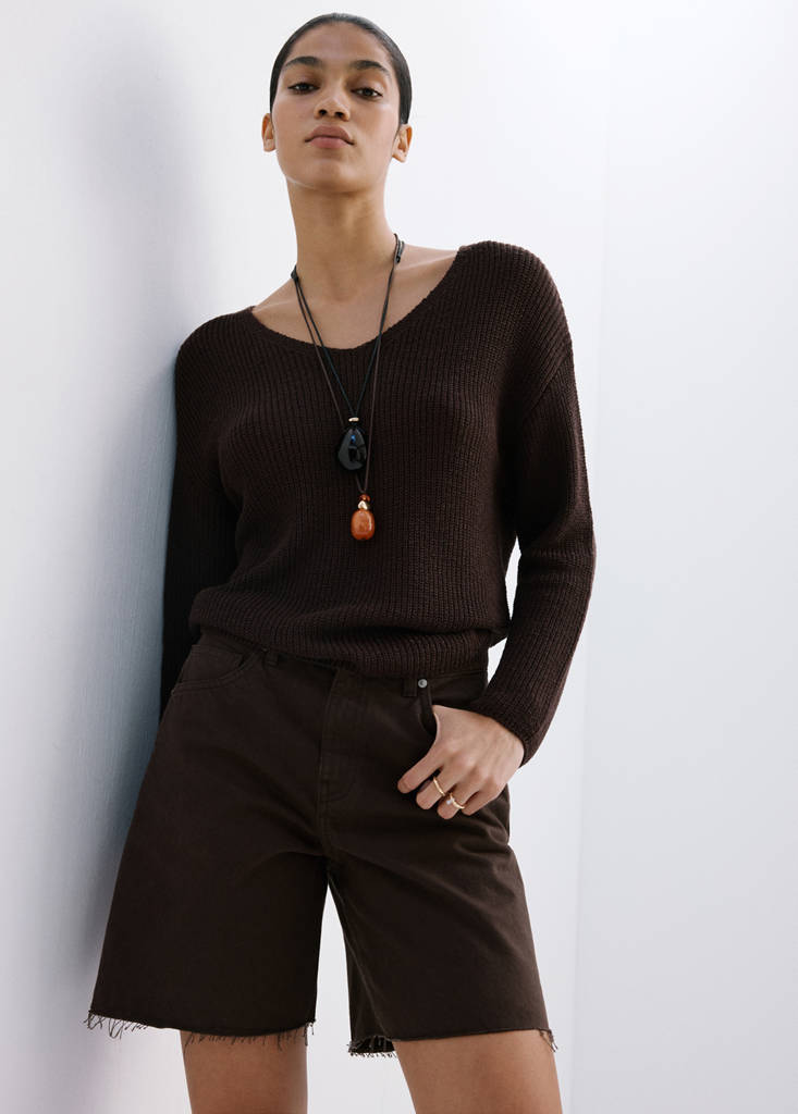 Straight low-rise denim Bermuda shorts — Chocolate