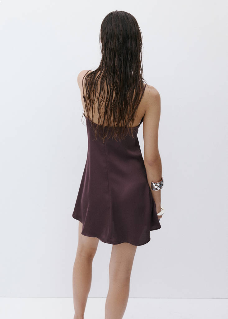 Satin lace dress — Lilac