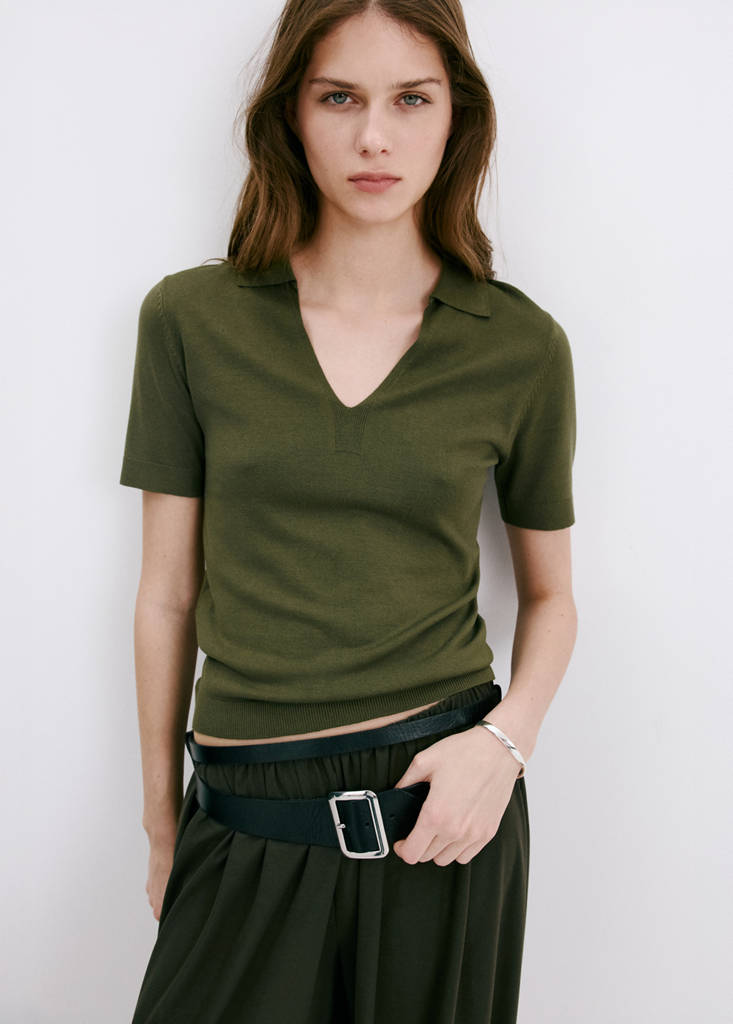 Fitted fine-knit polo — Khaki