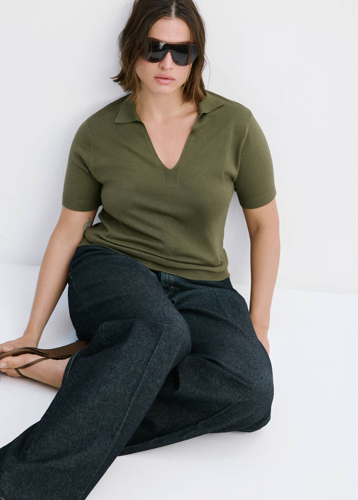 Fitted fine-knit polo — Khaki
