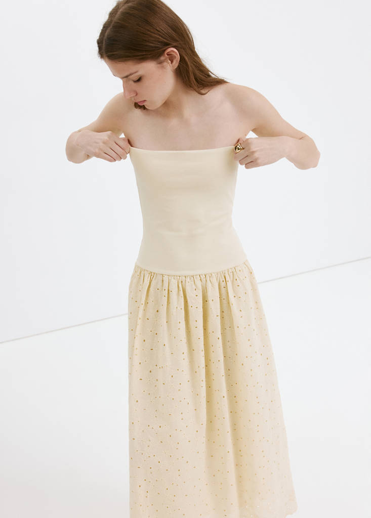 Strapless dress with broderie anglaise embroidery — Sand
