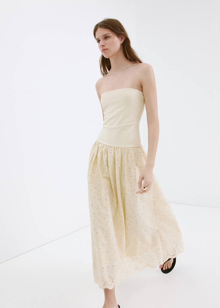 Strapless dress with broderie anglaise embroidery — Sand