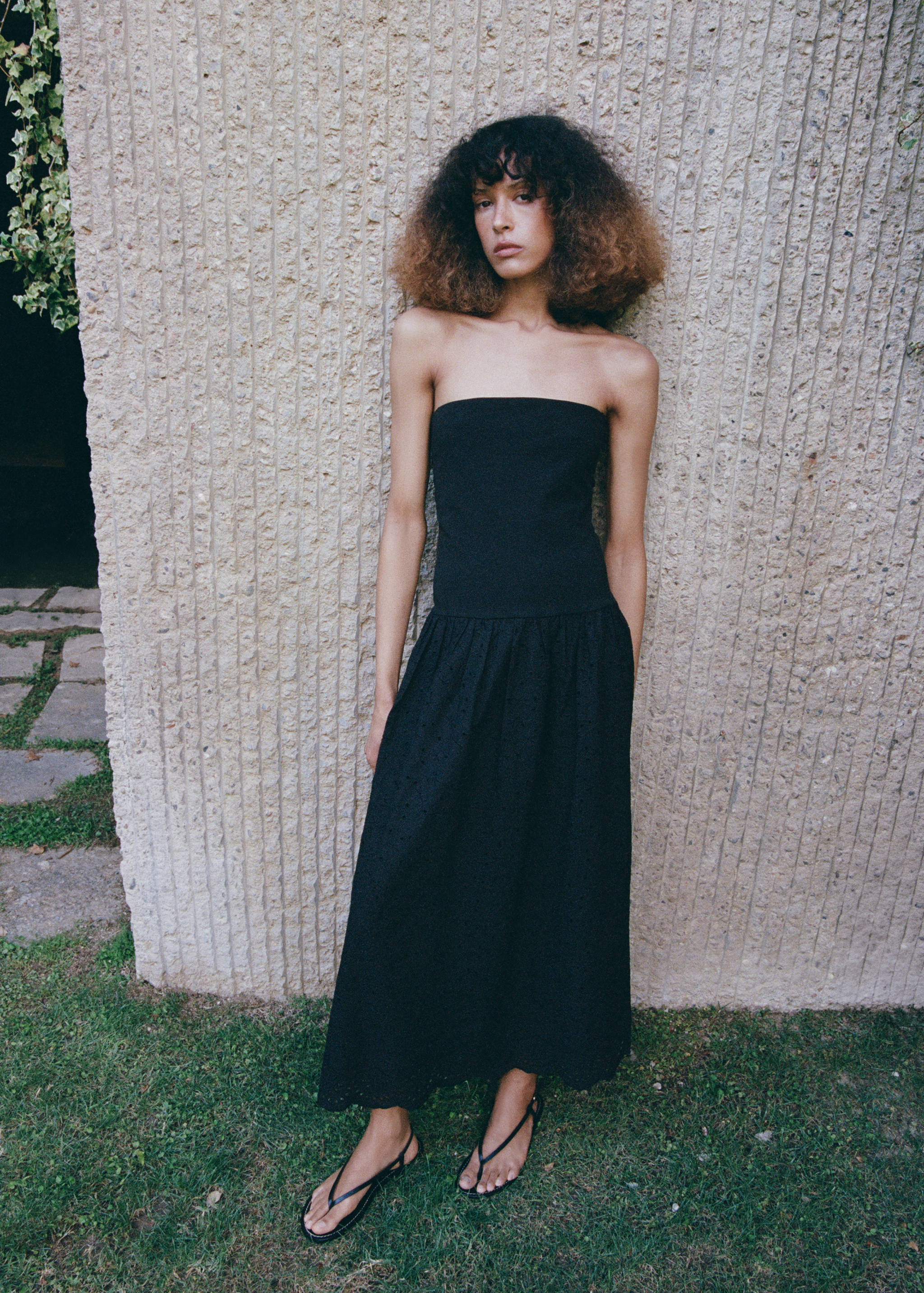 Robe bustier à broderie ajourée - Plan général