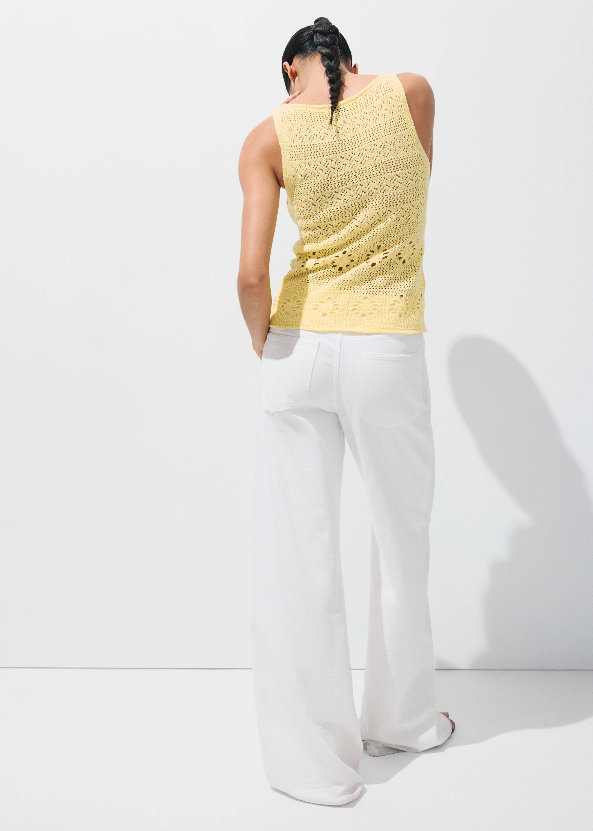 Crochet buttoned gilet - Reverse of the article, Yellow. Ref: 37081384-00.