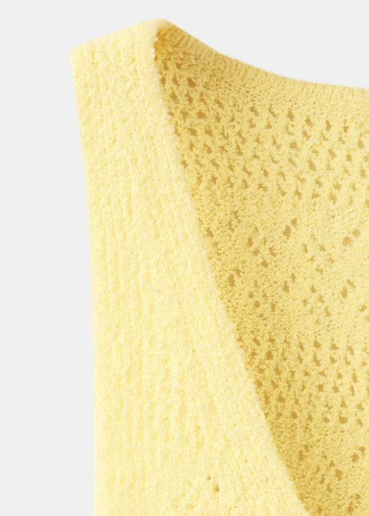 Crochet buttoned gilet - thumbnail 6