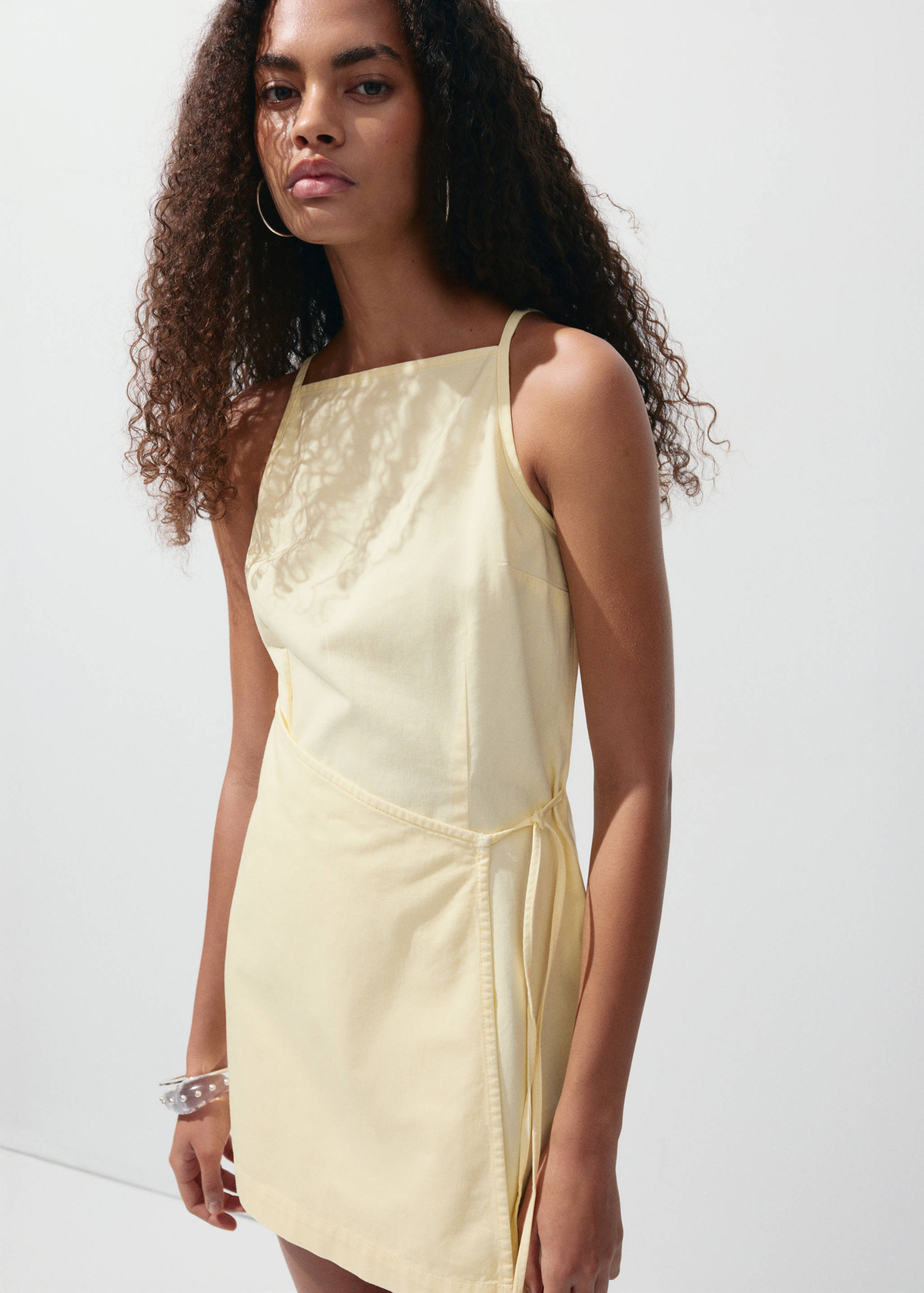 Strappy dress with tie detail - Details of the article 3