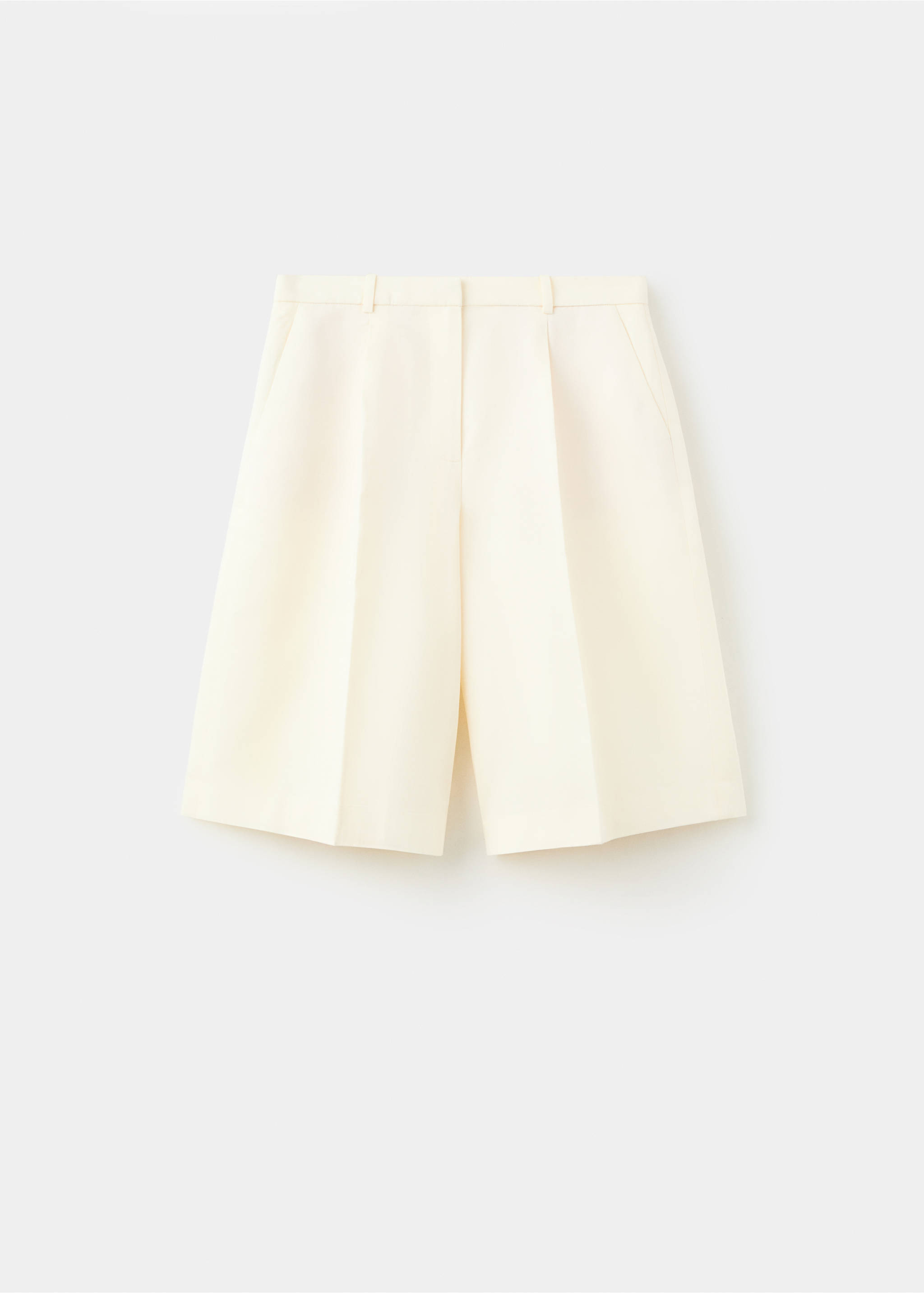 Leinen-Bermudas mit geradem Schnitt - Artikel ohne Model, Cremeweiß. Ref: 37081416-00.