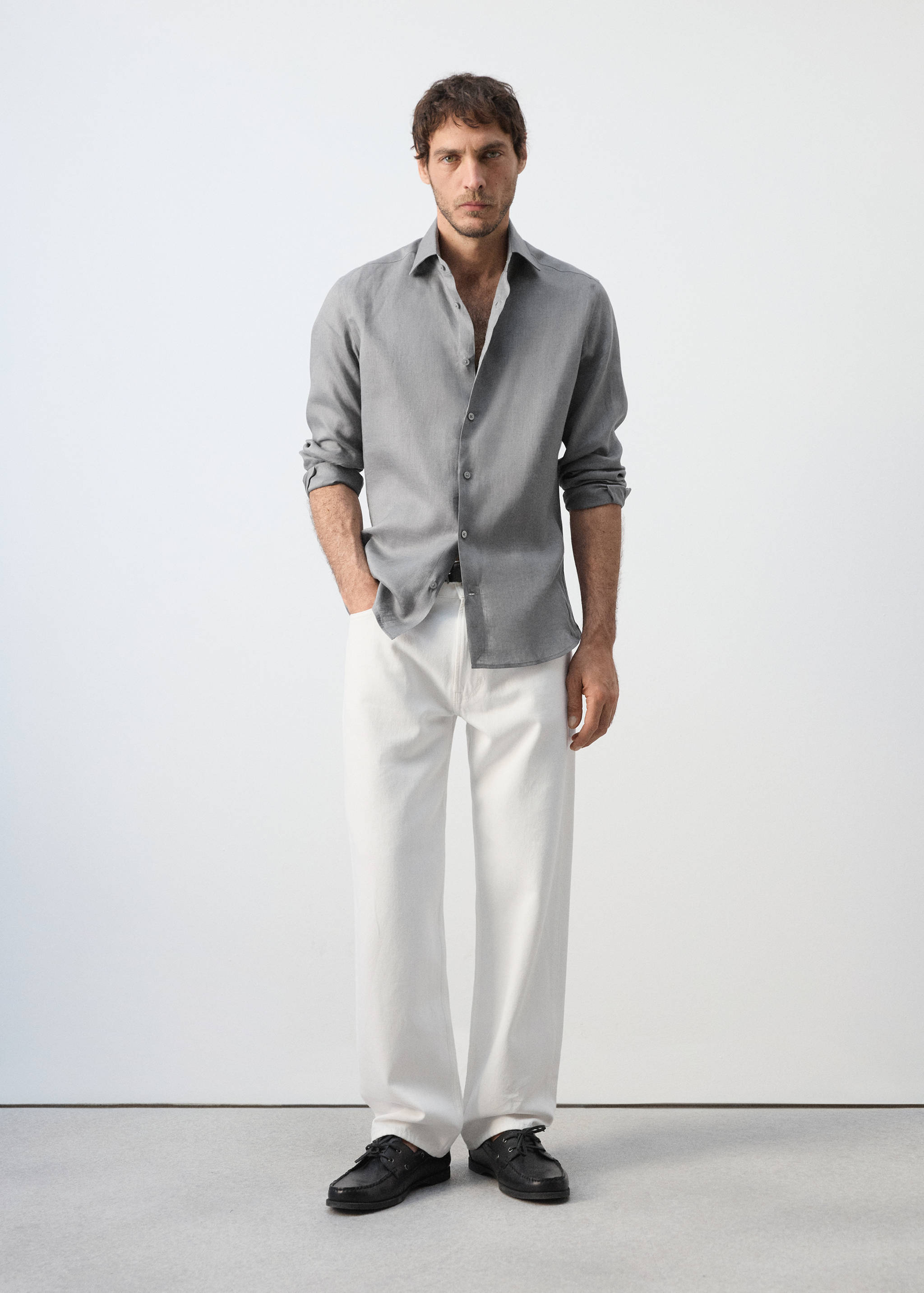 Slim Fit-Hemd aus 100 % Leinen - Allgemeine Ansicht