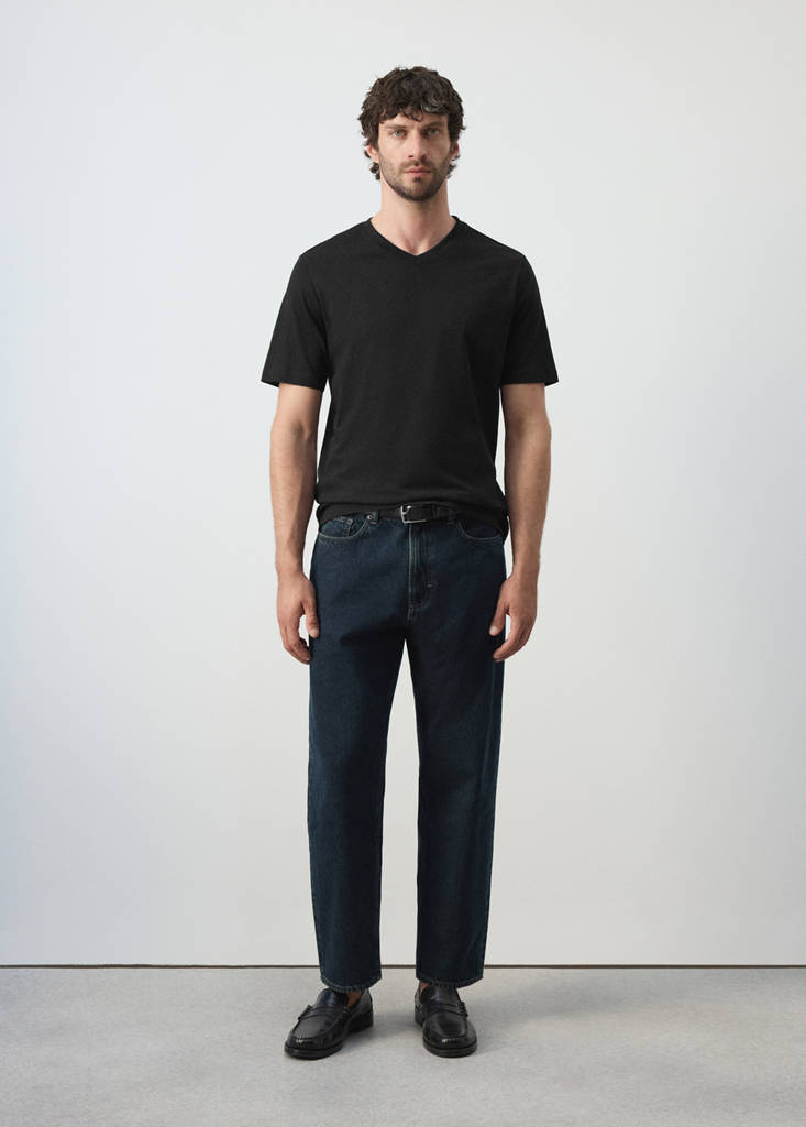 Slim fit T-shirt 180gsm — Black