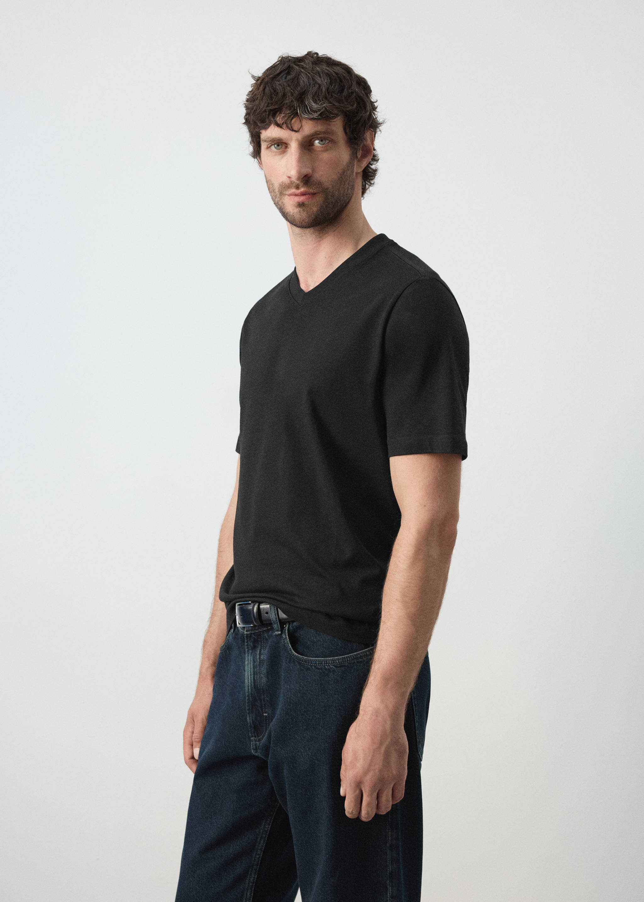 Slim fit T-shirt 180gsm - Details of the article 2