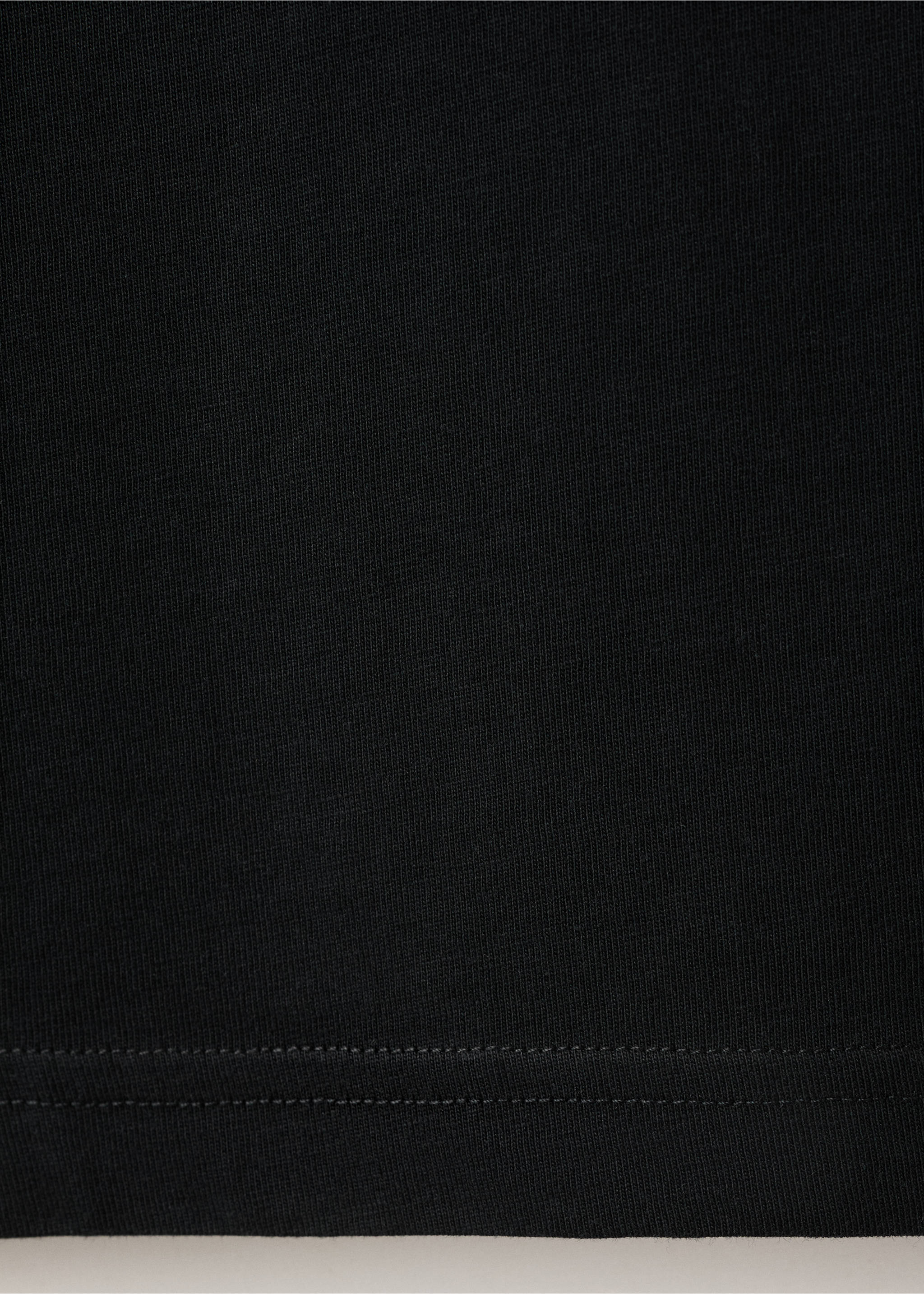 Slim fit T-shirt 180gsm - Details of the article 0, Black. Ref: 37081426-00.