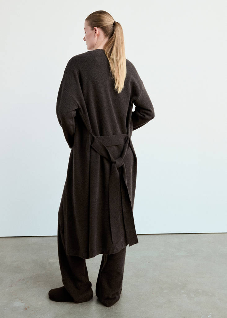 Long knitted robe — Chocolate