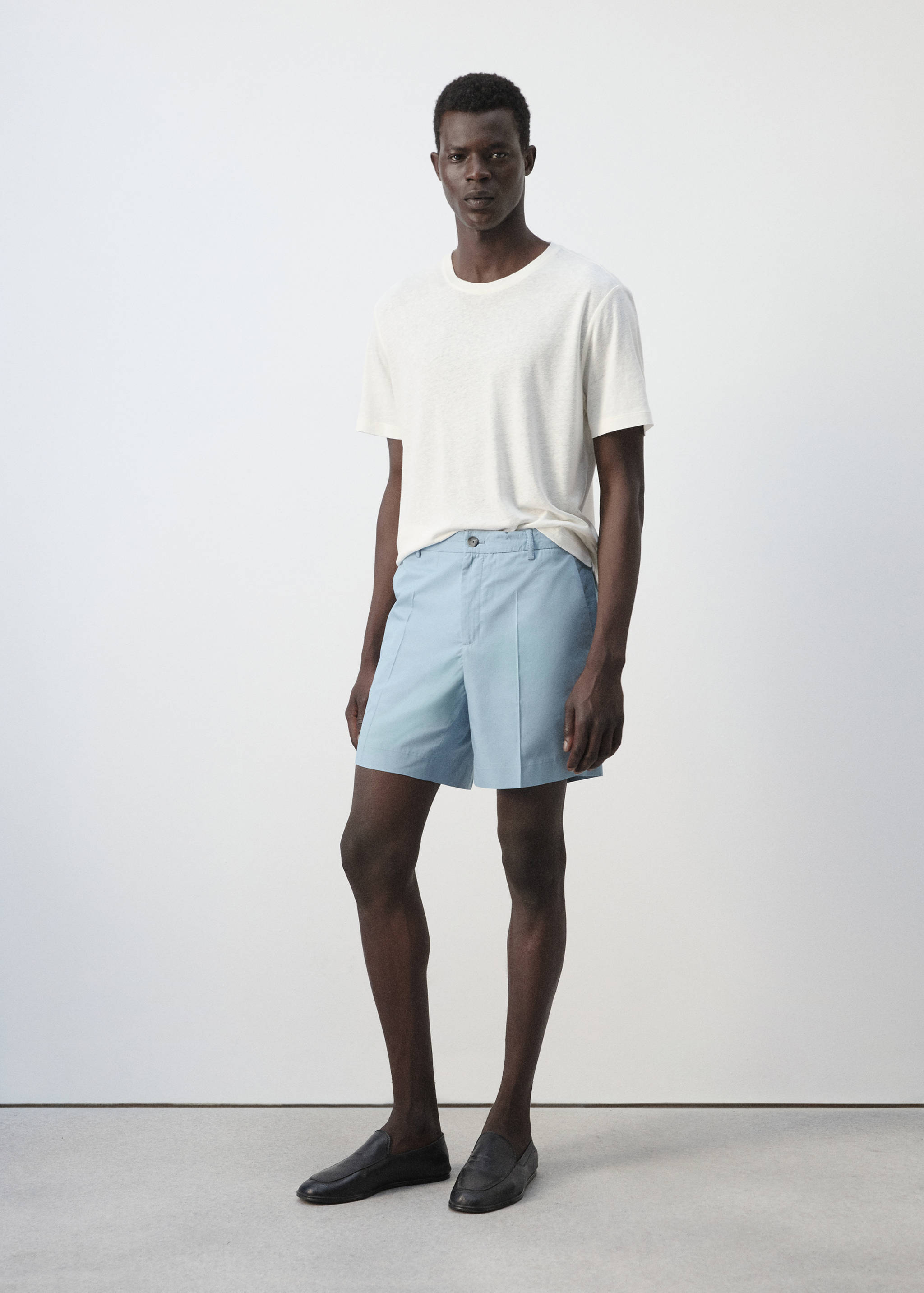 Bermudes slim fit cotó lyocell - Pla general