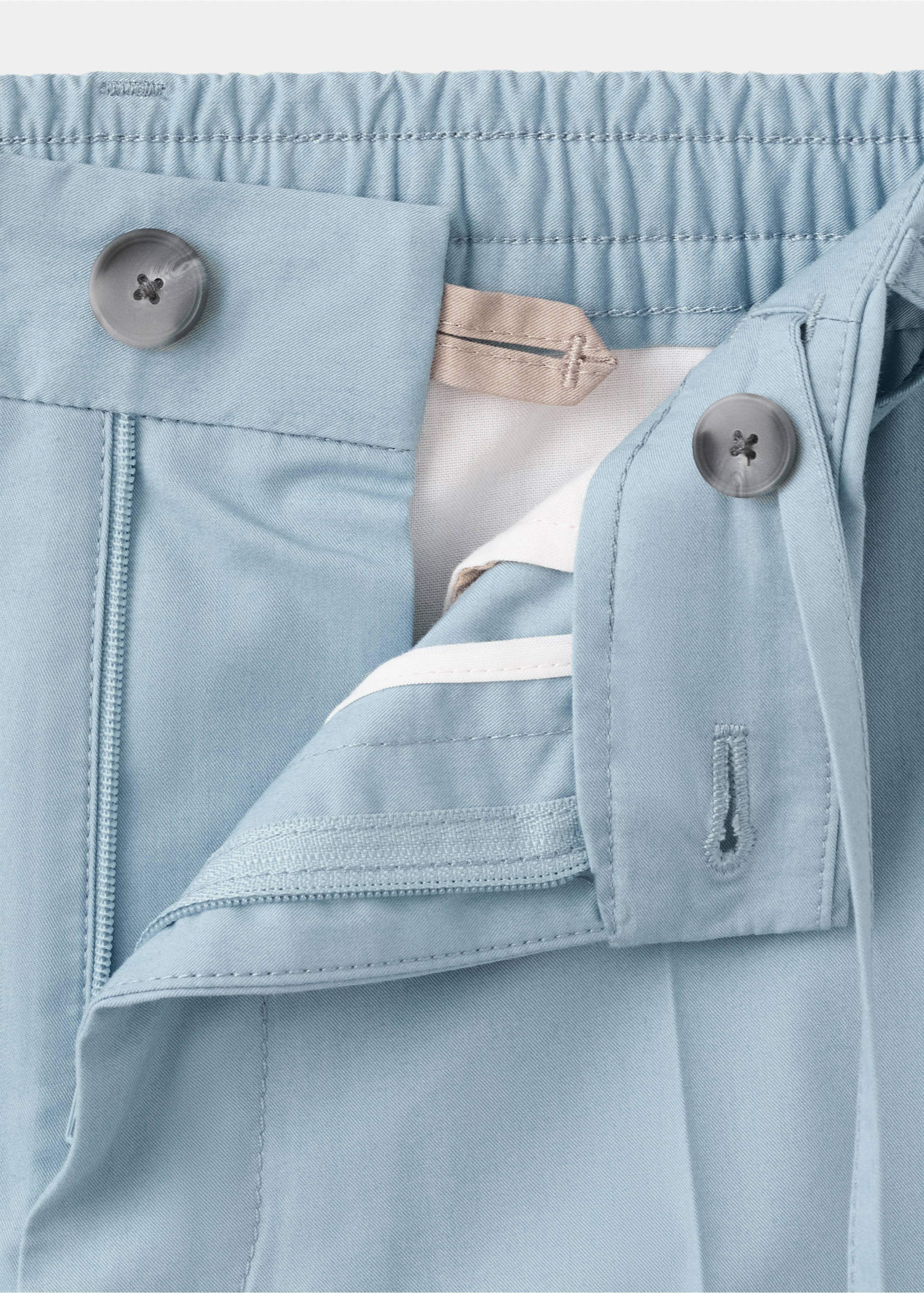 Slim fit cotton lyocell bermuda shorts - Details of the article 8, Aqua Green. Ref: 37081448-00.