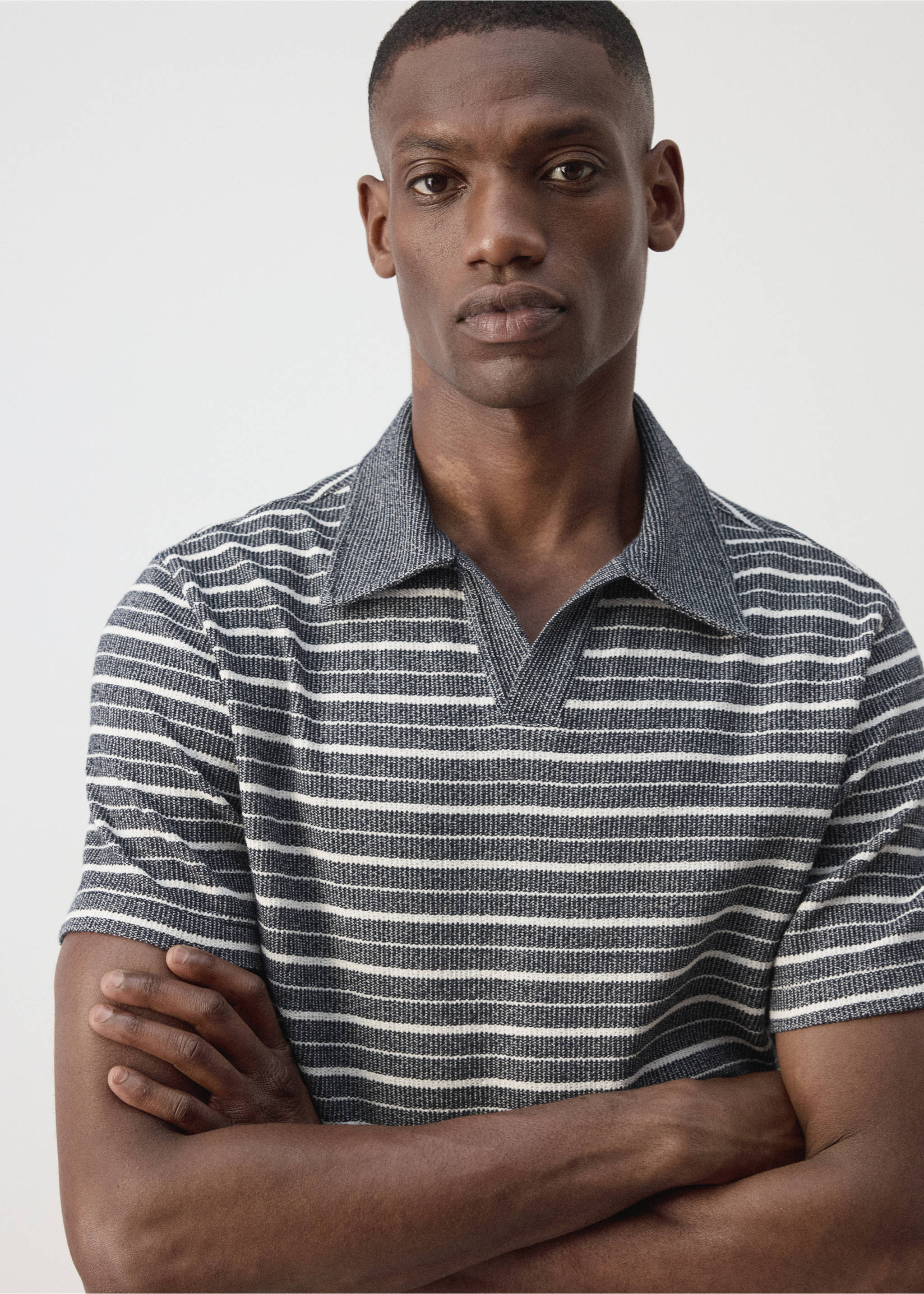 Textured striped cotton blend polo - Details of the article 1, Navy. Ref: 37081462-00.