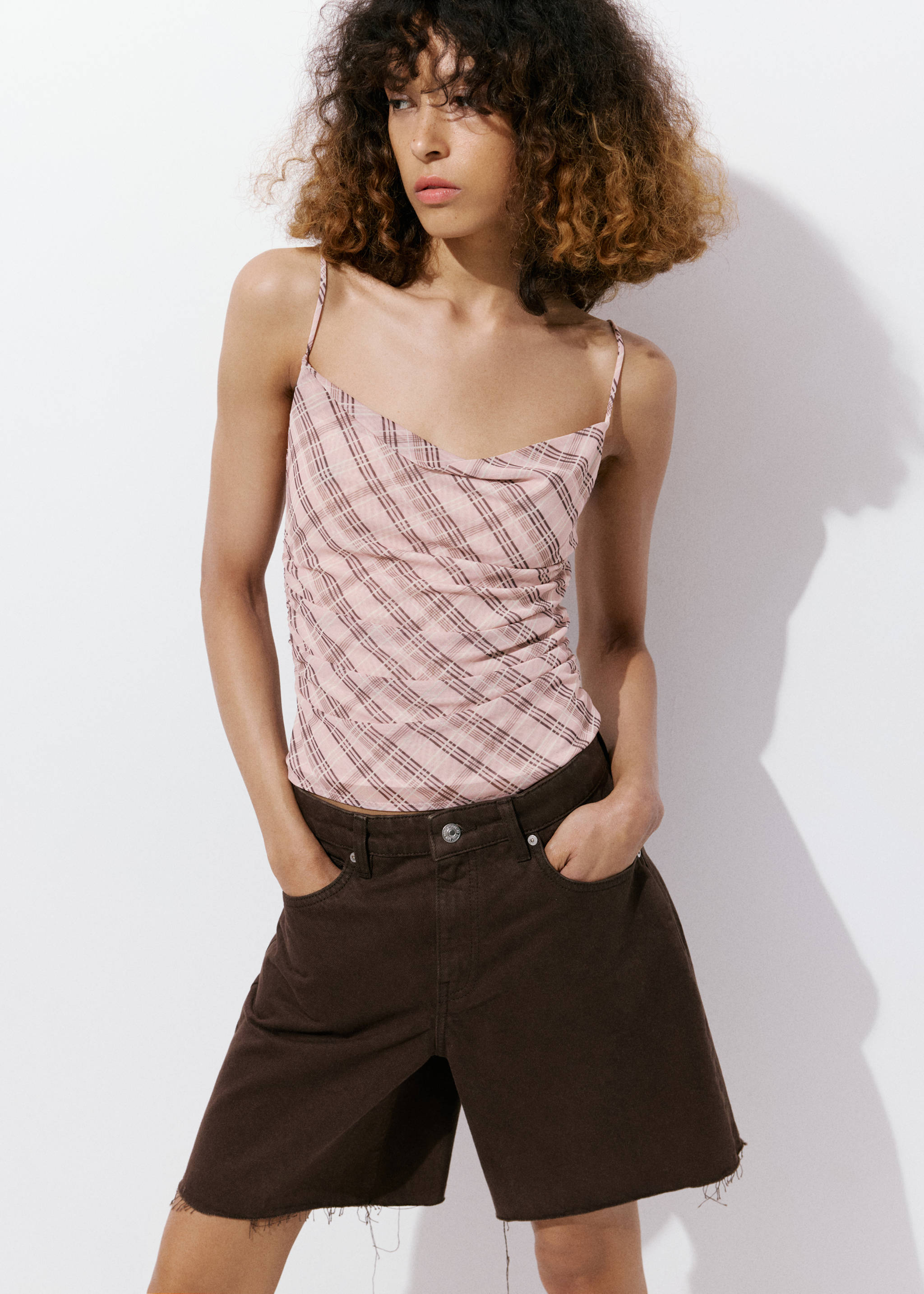 Draped checkered top - Details of the article 1