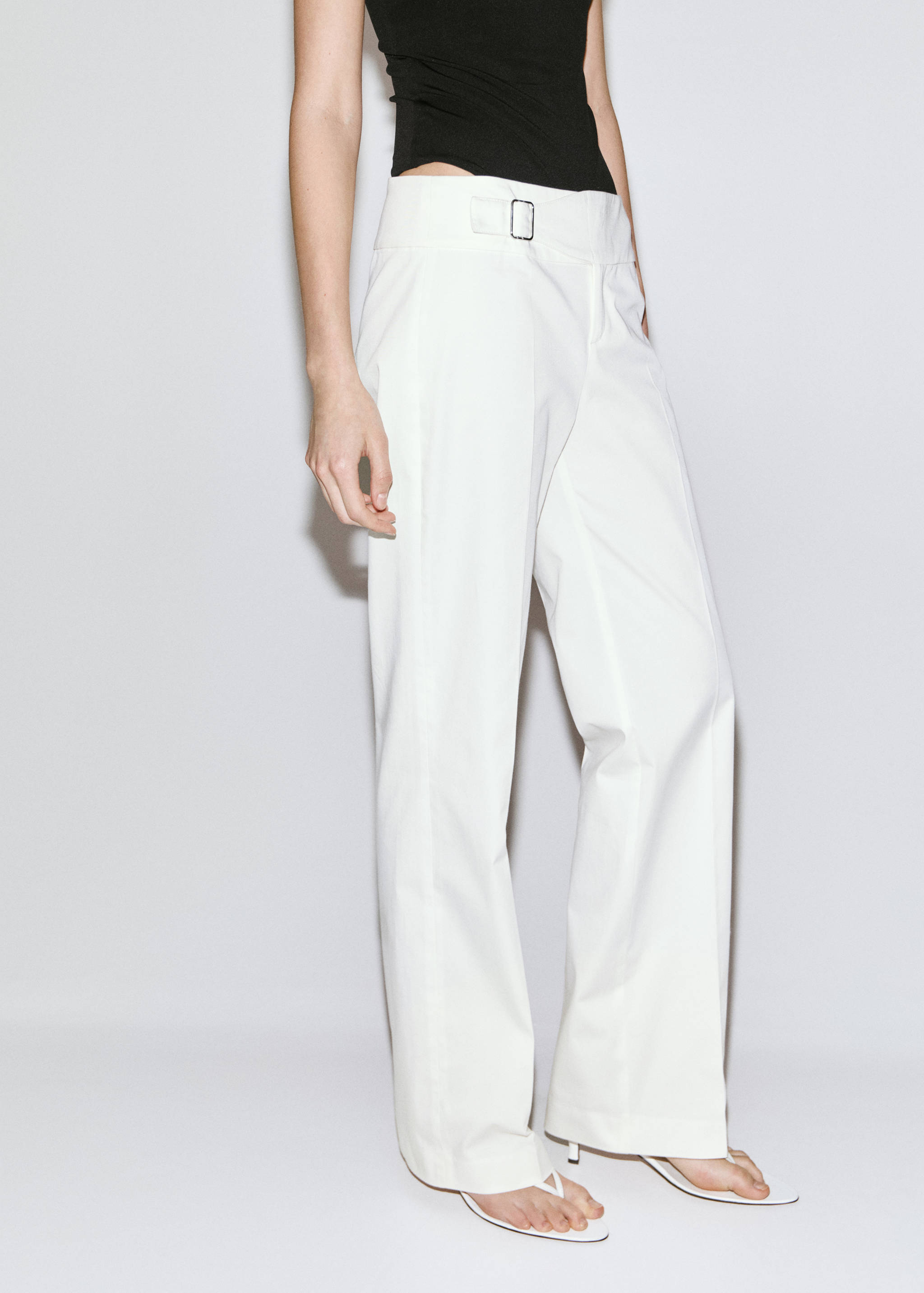 Belt straight-fit trousers - Details of the article 3